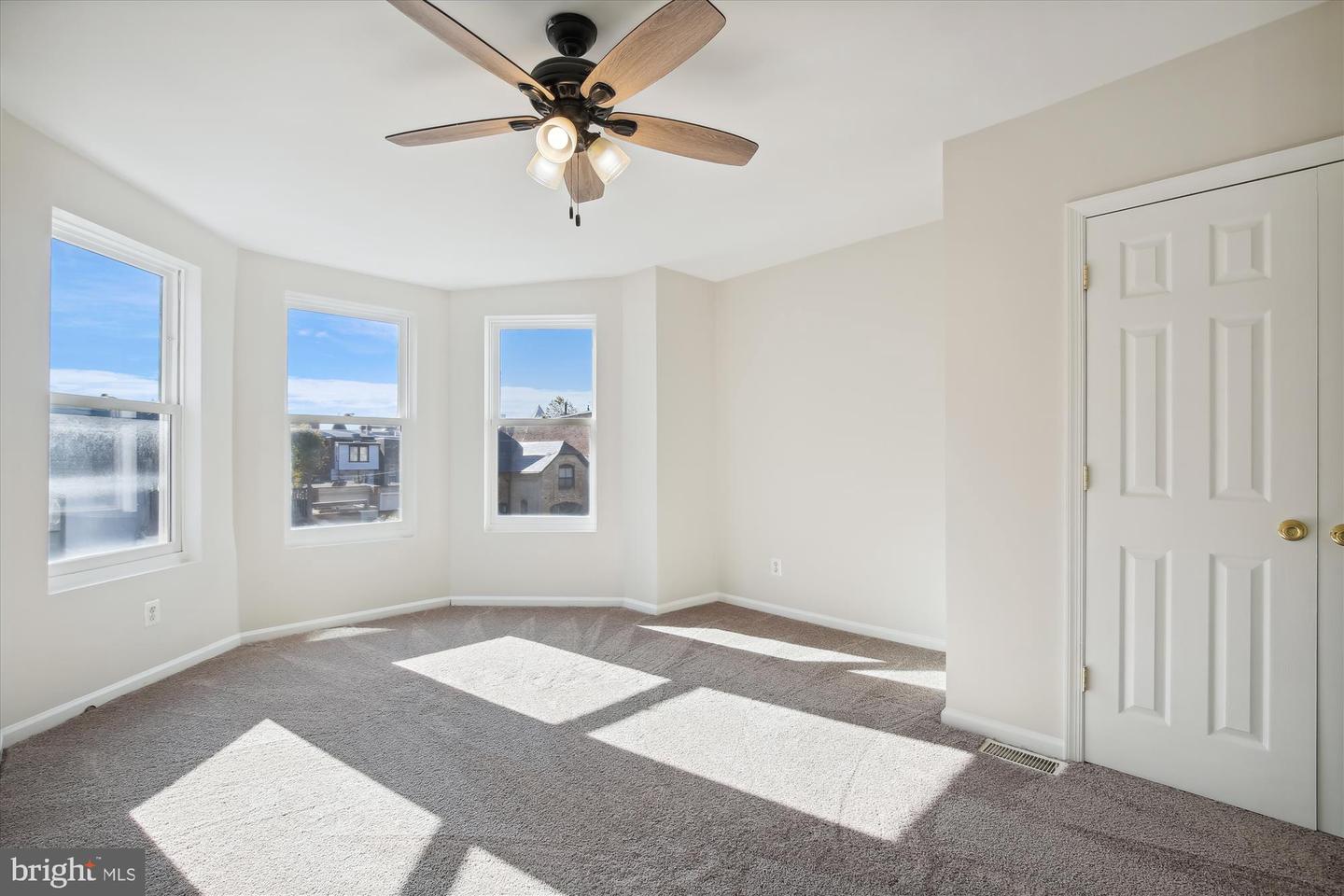 309 U ST NW, WASHINGTON, District Of Columbia 20001, 3 Bedrooms Bedrooms, ,1 BathroomBathrooms,Residential,For sale,309 U ST NW,DCDC2153866 MLS # DCDC2153866