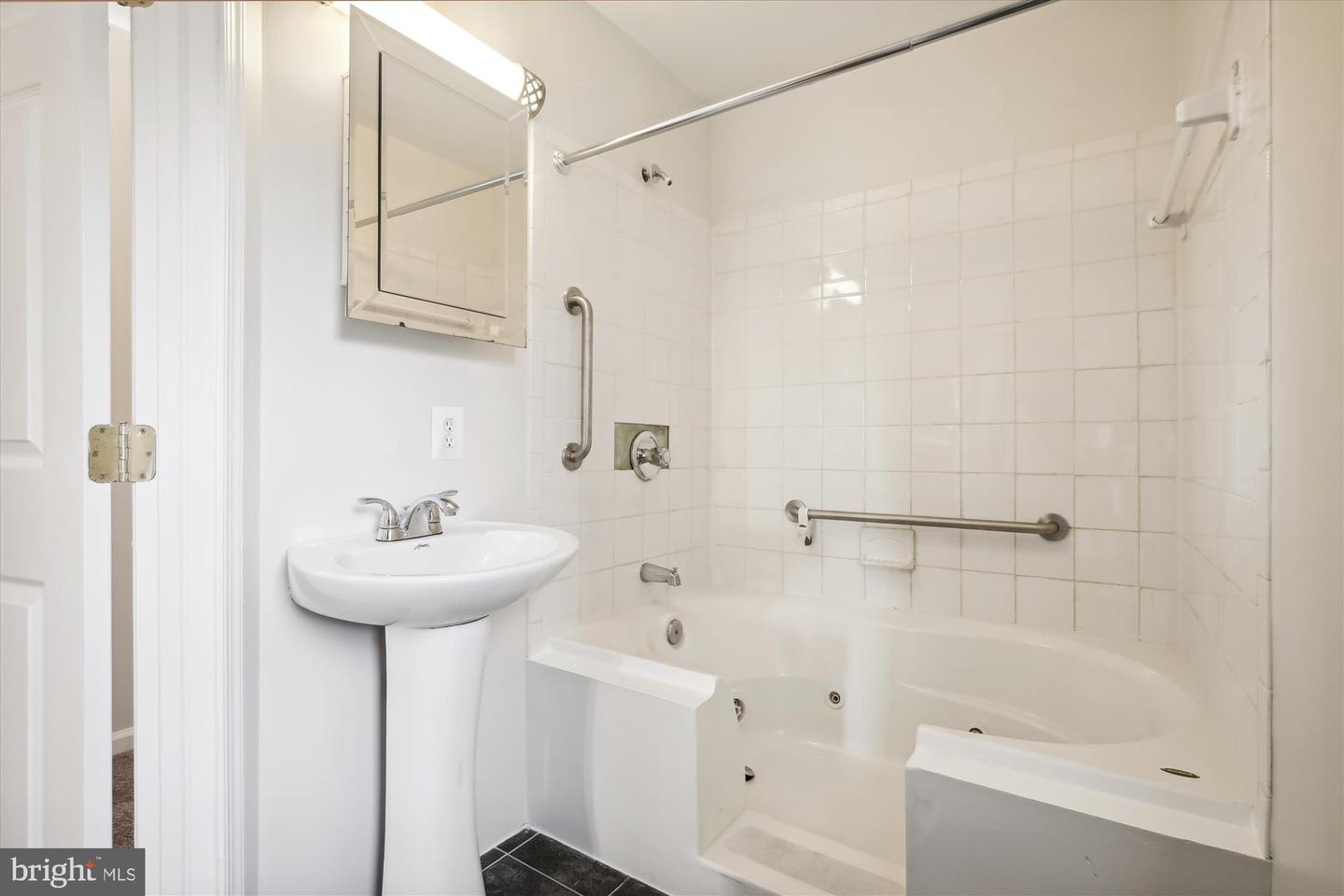 309 U ST NW, WASHINGTON, District Of Columbia 20001, 3 Bedrooms Bedrooms, ,1 BathroomBathrooms,Residential,For sale,309 U ST NW,DCDC2153866 MLS # DCDC2153866