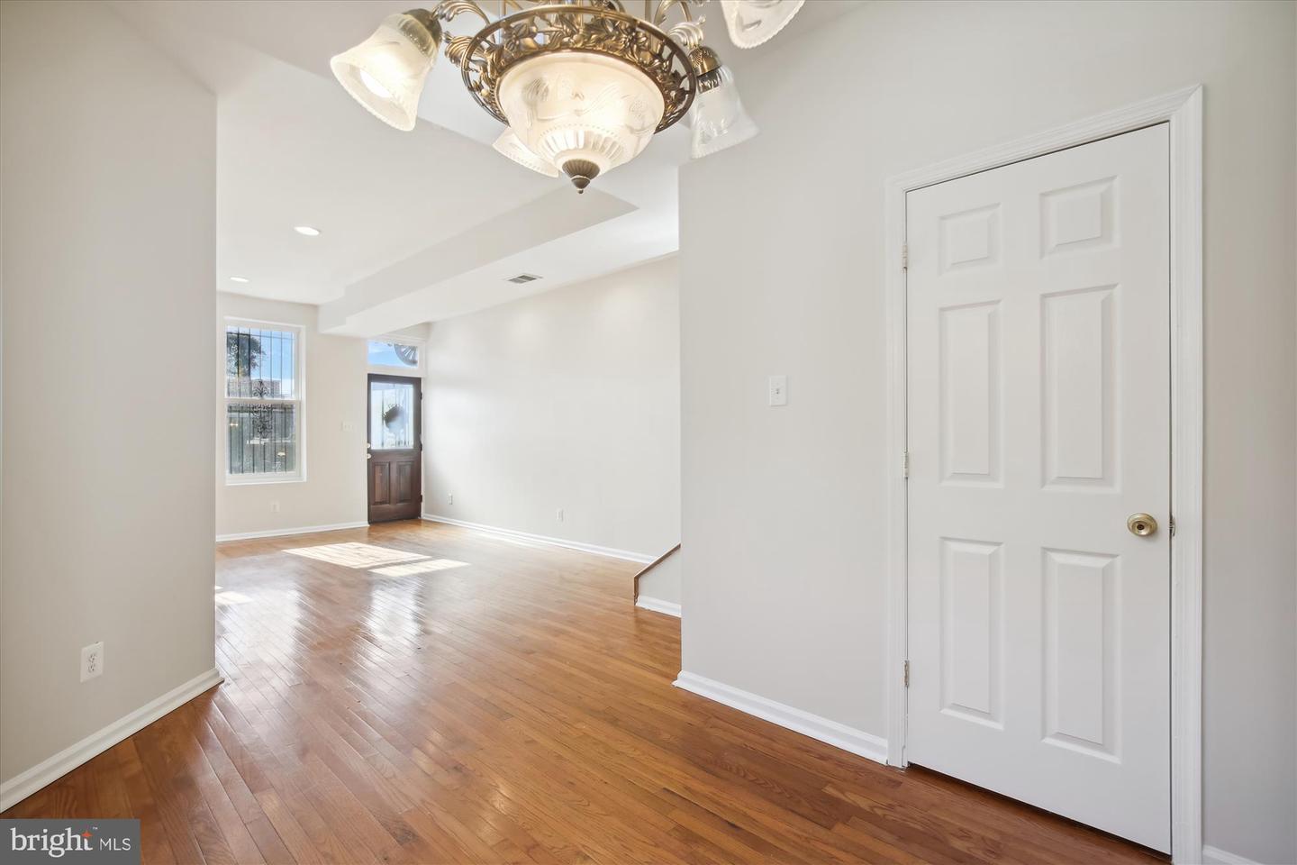 309 U ST NW, WASHINGTON, District Of Columbia 20001, 3 Bedrooms Bedrooms, ,1 BathroomBathrooms,Residential,For sale,309 U ST NW,DCDC2153866 MLS # DCDC2153866