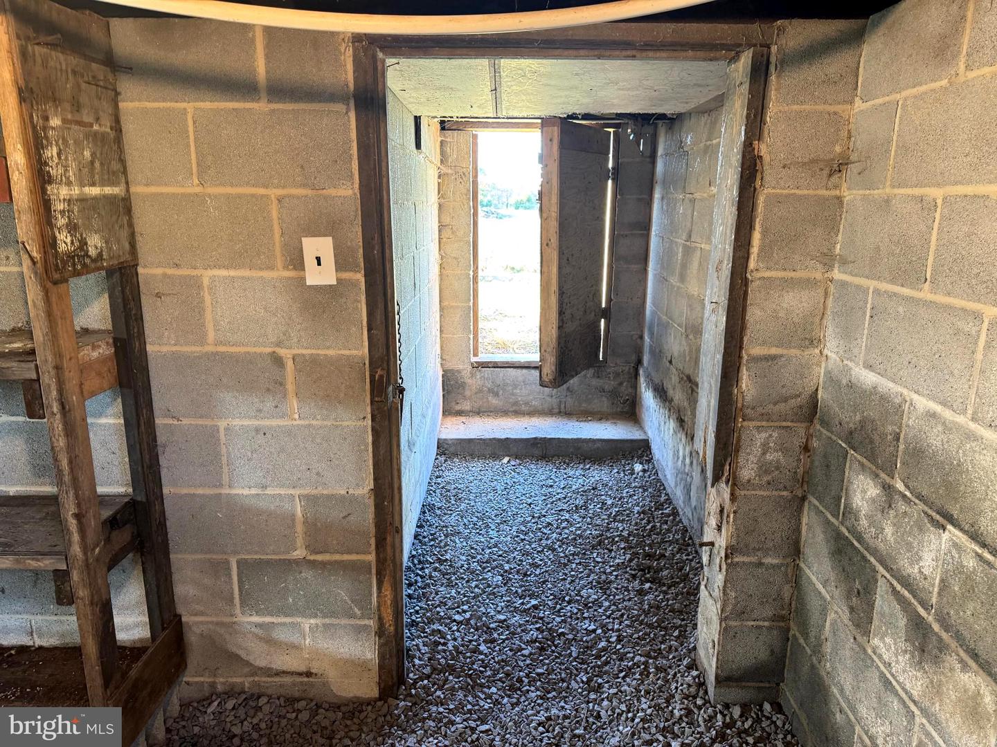 136 SHADY CREEK RD, CLEAR BROOK, Virginia 22624, 2 Bedrooms Bedrooms, ,1 BathroomBathrooms,Residential,For sale,136 SHADY CREEK RD,VAFV2037440 MLS # VAFV2037440