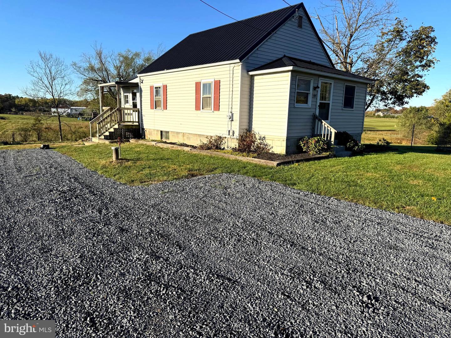 136 SHADY CREEK RD, CLEAR BROOK, Virginia 22624, 2 Bedrooms Bedrooms, ,1 BathroomBathrooms,Residential,For sale,136 SHADY CREEK RD,VAFV2037440 MLS # VAFV2037440