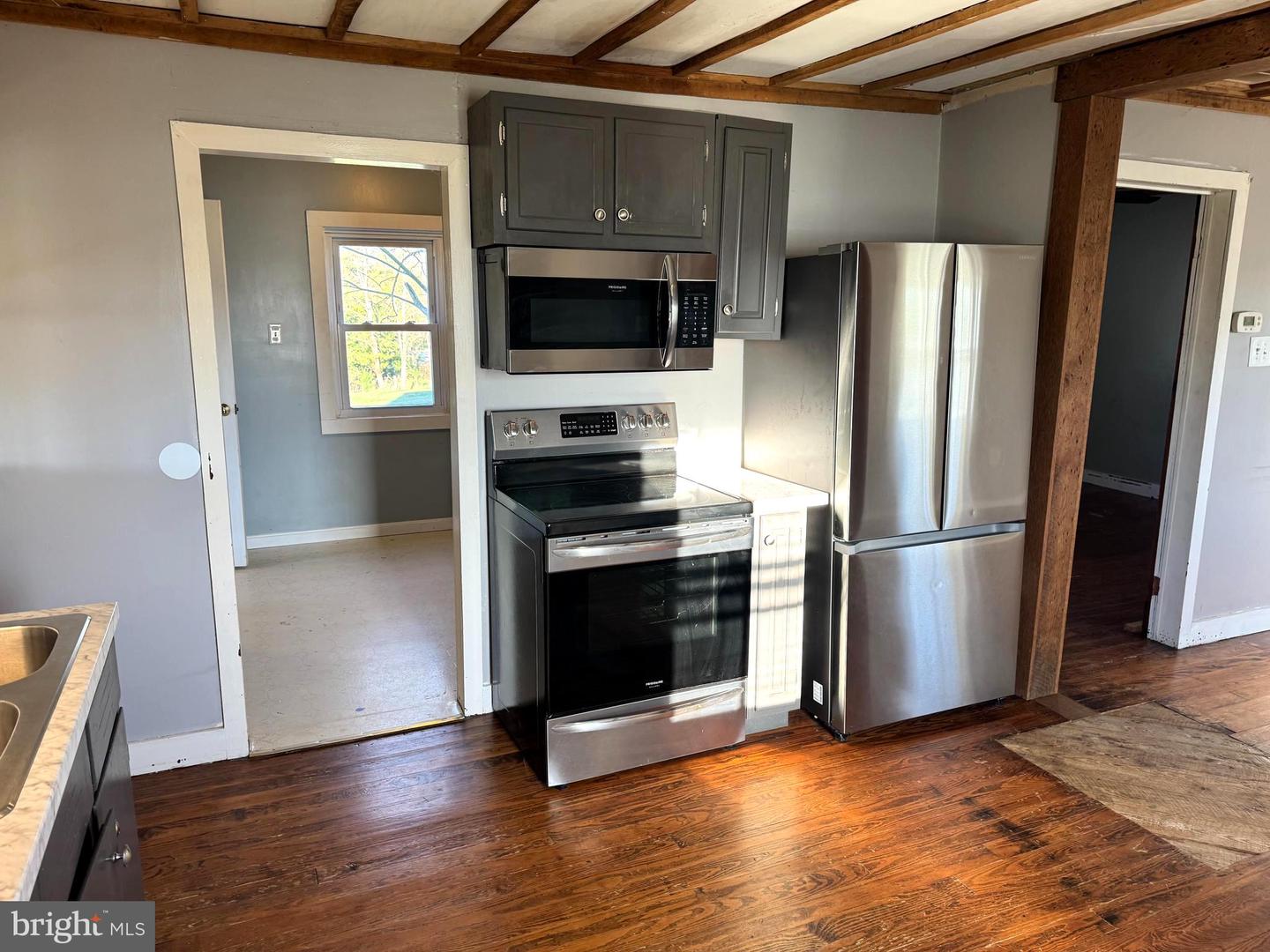 136 SHADY CREEK RD, CLEAR BROOK, Virginia 22624, 2 Bedrooms Bedrooms, ,1 BathroomBathrooms,Residential,For sale,136 SHADY CREEK RD,VAFV2037440 MLS # VAFV2037440