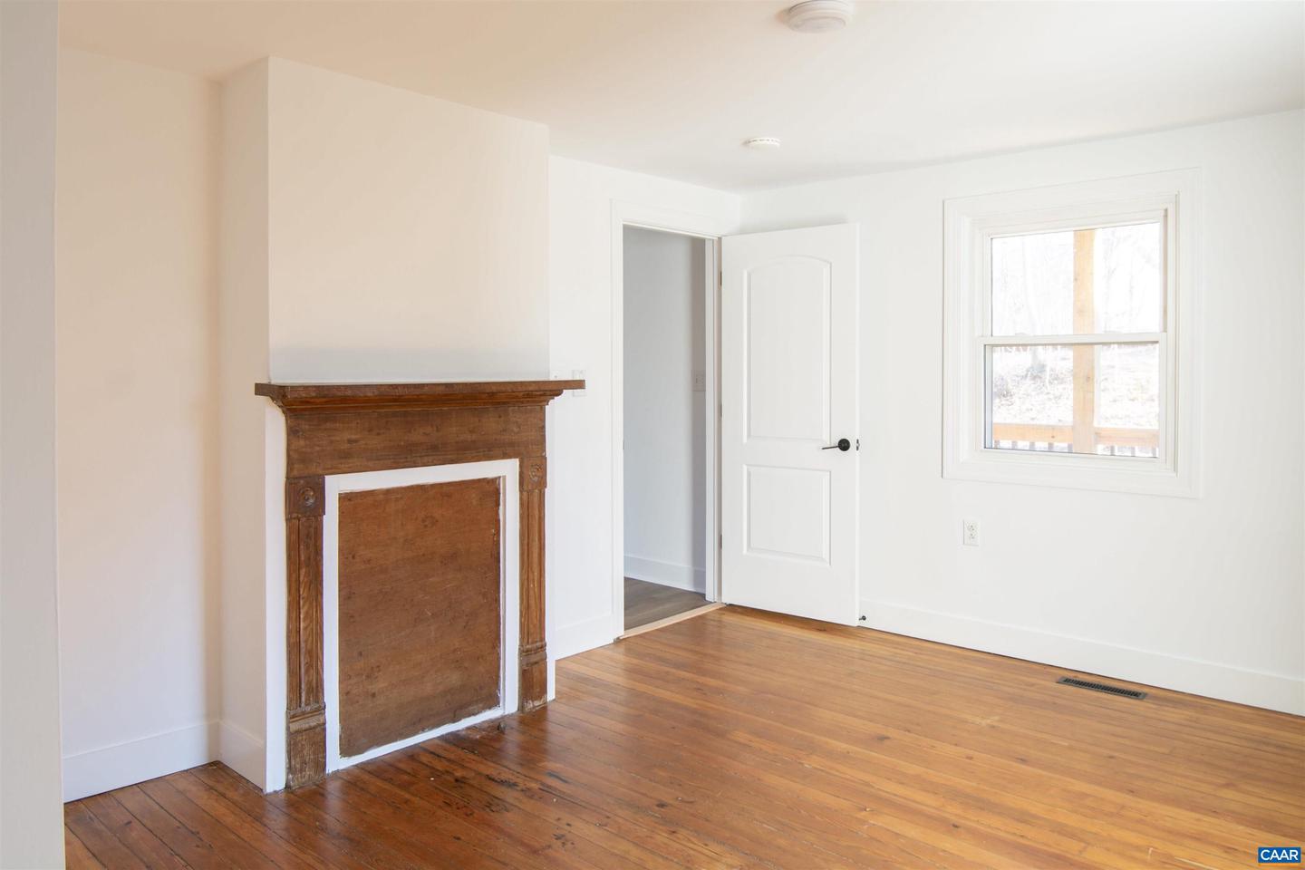 105 LINNEY ST, GORDONSVILLE, Virginia 22942, 4 Bedrooms Bedrooms, ,3 BathroomsBathrooms,Residential,For sale,105 LINNEY ST,671587 MLS # 671587