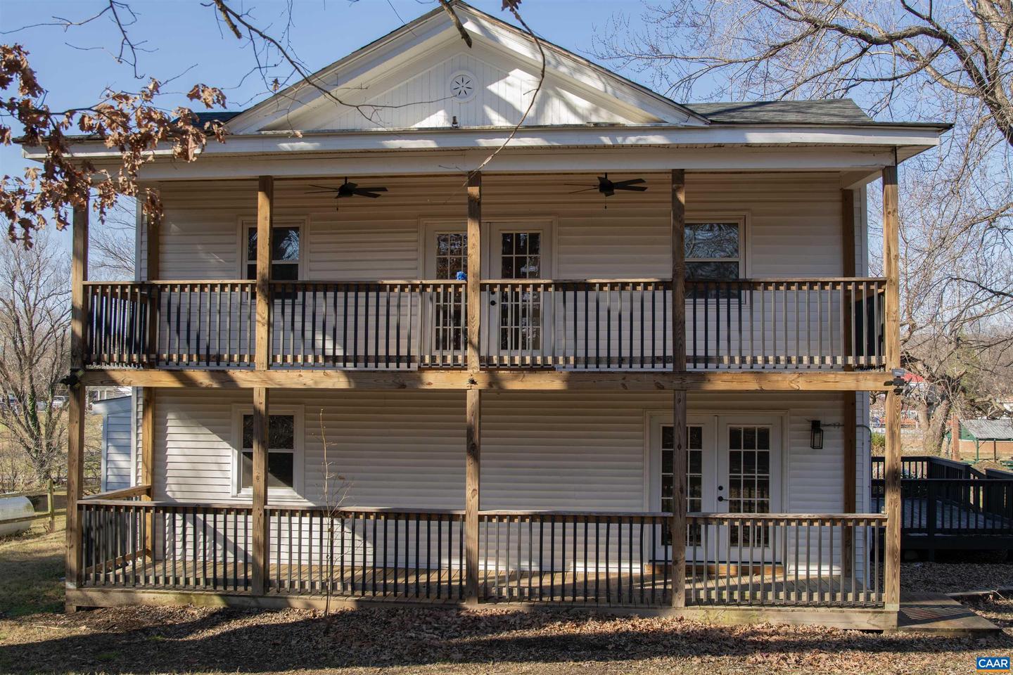 105 LINNEY ST, GORDONSVILLE, Virginia 22942, 4 Bedrooms Bedrooms, ,3 BathroomsBathrooms,Residential,For sale,105 LINNEY ST,671587 MLS # 671587