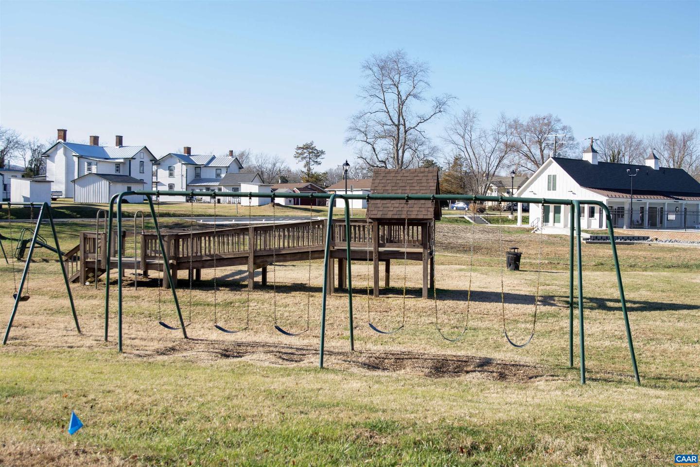 105 LINNEY ST, GORDONSVILLE, Virginia 22942, 4 Bedrooms Bedrooms, ,3 BathroomsBathrooms,Residential,For sale,105 LINNEY ST,671587 MLS # 671587