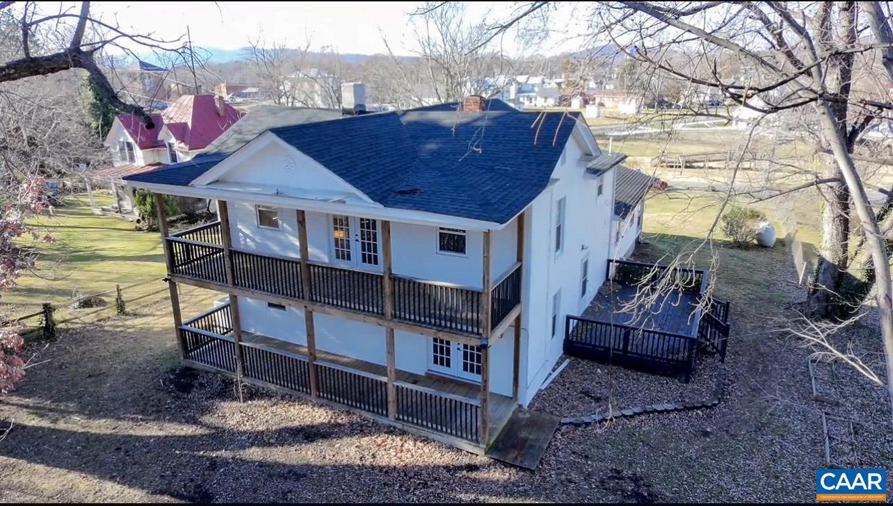 105 LINNEY ST, GORDONSVILLE, Virginia 22942, 4 Bedrooms Bedrooms, ,3 BathroomsBathrooms,Residential,For sale,105 LINNEY ST,671587 MLS # 671587