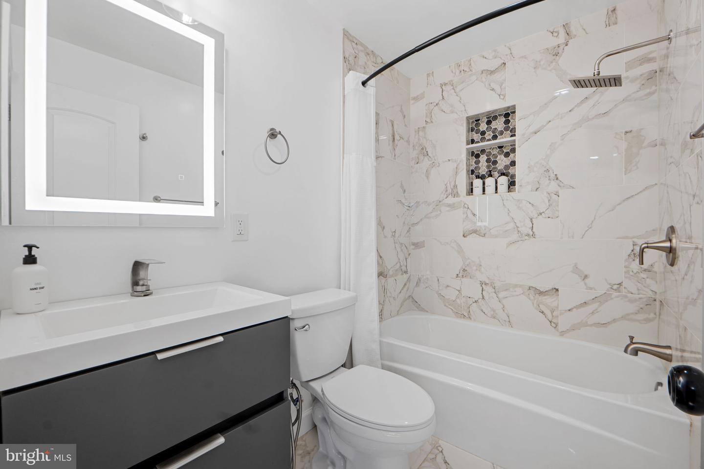 3618 MARTIN LUTHER KING JR AVE SE, WASHINGTON, District Of Columbia 20032, 3 Bedrooms Bedrooms, ,1 BathroomBathrooms,Residential,For sale,3618 MARTIN LUTHER KING JR AVE SE,DCDC2241516 MLS # DCDC2241516