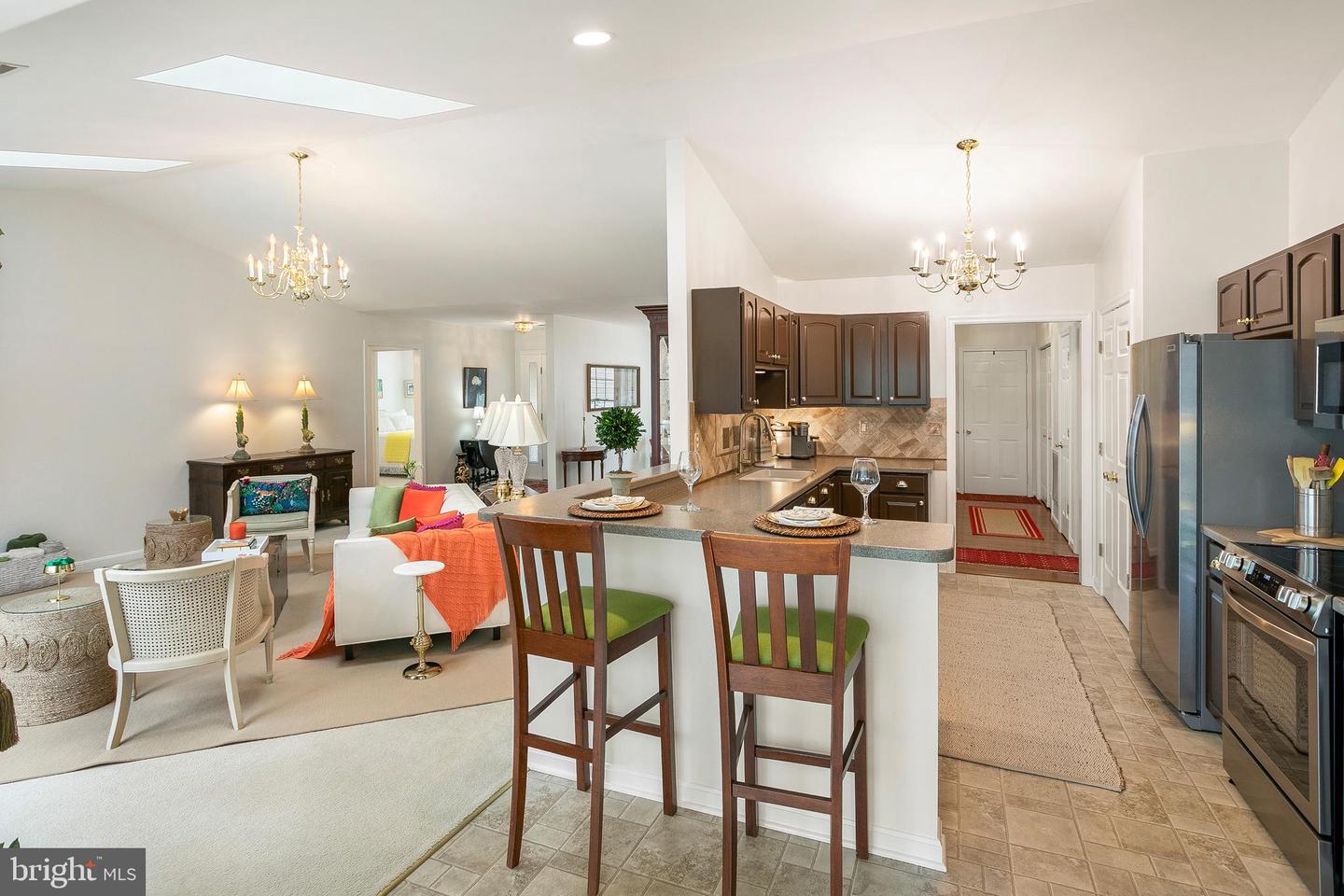 2203 LAKEVIEW PKWY, LOCUST GROVE, Virginia 22508, 4 Bedrooms Bedrooms, 18 Rooms Rooms,3 BathroomsBathrooms,Residential,For sale,2203 LAKEVIEW PKWY,VAOR2013394 MLS # VAOR2013394