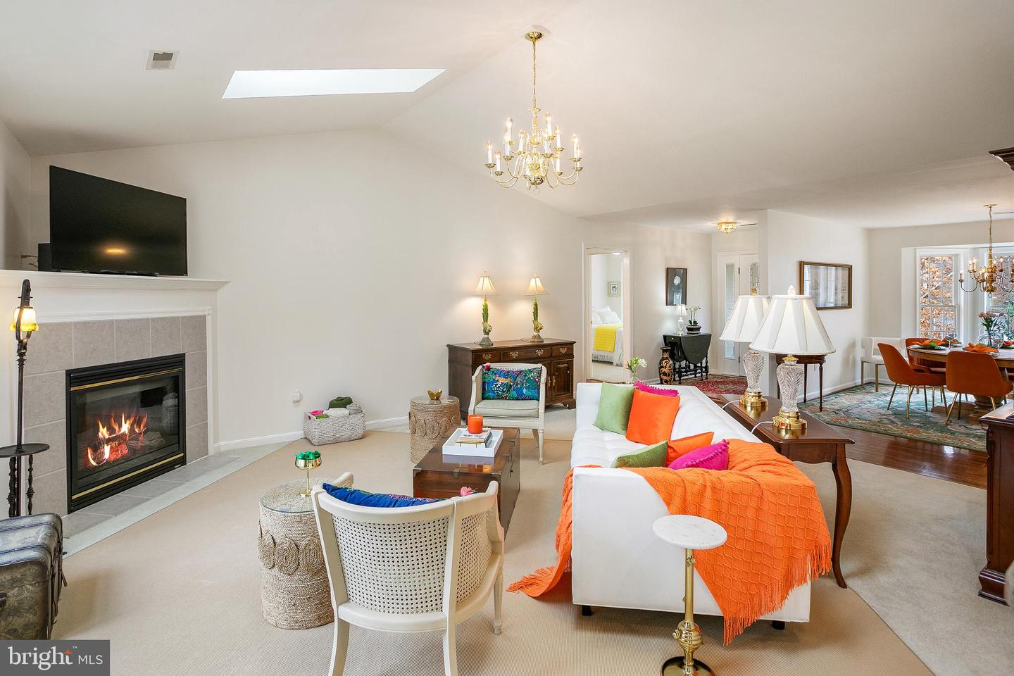 2203 LAKEVIEW PKWY, LOCUST GROVE, Virginia 22508, 4 Bedrooms Bedrooms, 18 Rooms Rooms,3 BathroomsBathrooms,Residential,For sale,2203 LAKEVIEW PKWY,VAOR2013394 MLS # VAOR2013394