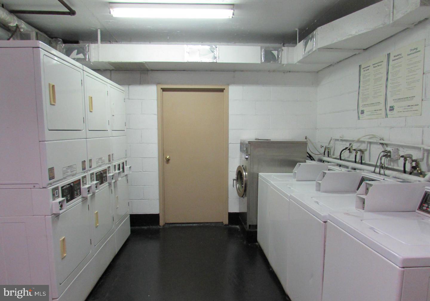 522 21ST ST NW #213, WASHINGTON, District Of Columbia 20006, ,1 BathroomBathrooms,Residential,For sale,522 21ST ST NW #213,DCDC2248306 MLS # DCDC2248306