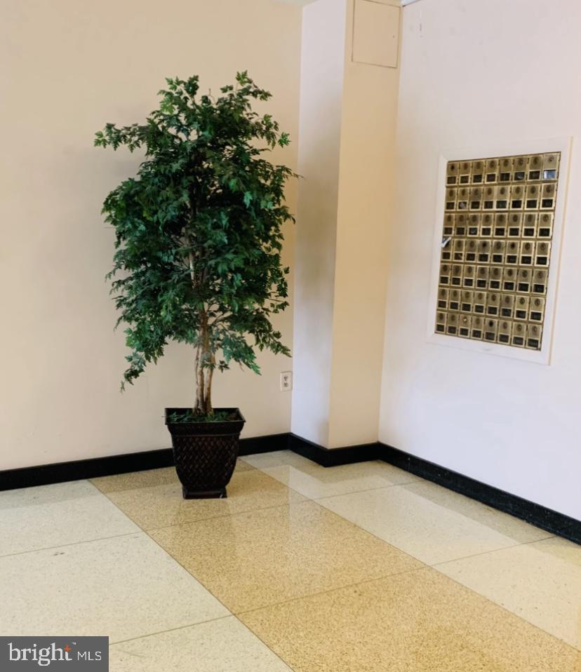 522 21ST ST NW #213, WASHINGTON, District Of Columbia 20006, ,1 BathroomBathrooms,Residential,For sale,522 21ST ST NW #213,DCDC2248306 MLS # DCDC2248306