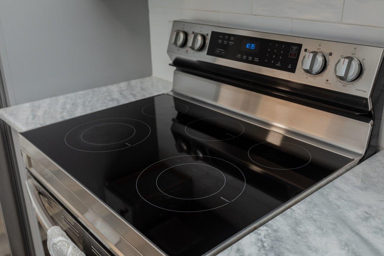 455 E ELIZABETH ST, HARRISONBURG, Virginia 22802, 2 Bedrooms Bedrooms, ,1 BathroomBathrooms,Residential,455 E ELIZABETH ST,674081 MLS # 674081