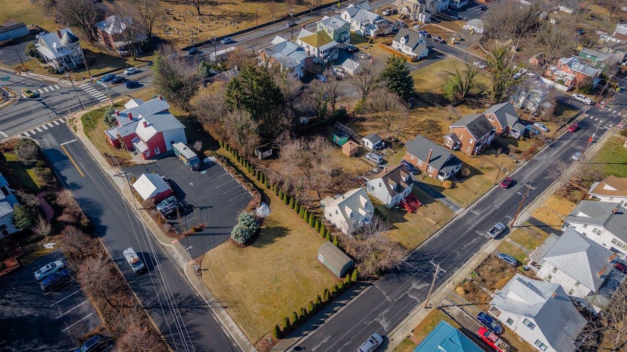 455 E ELIZABETH ST, HARRISONBURG, Virginia 22802, 2 Bedrooms Bedrooms, ,1 BathroomBathrooms,Residential,455 E ELIZABETH ST,674081 MLS # 674081