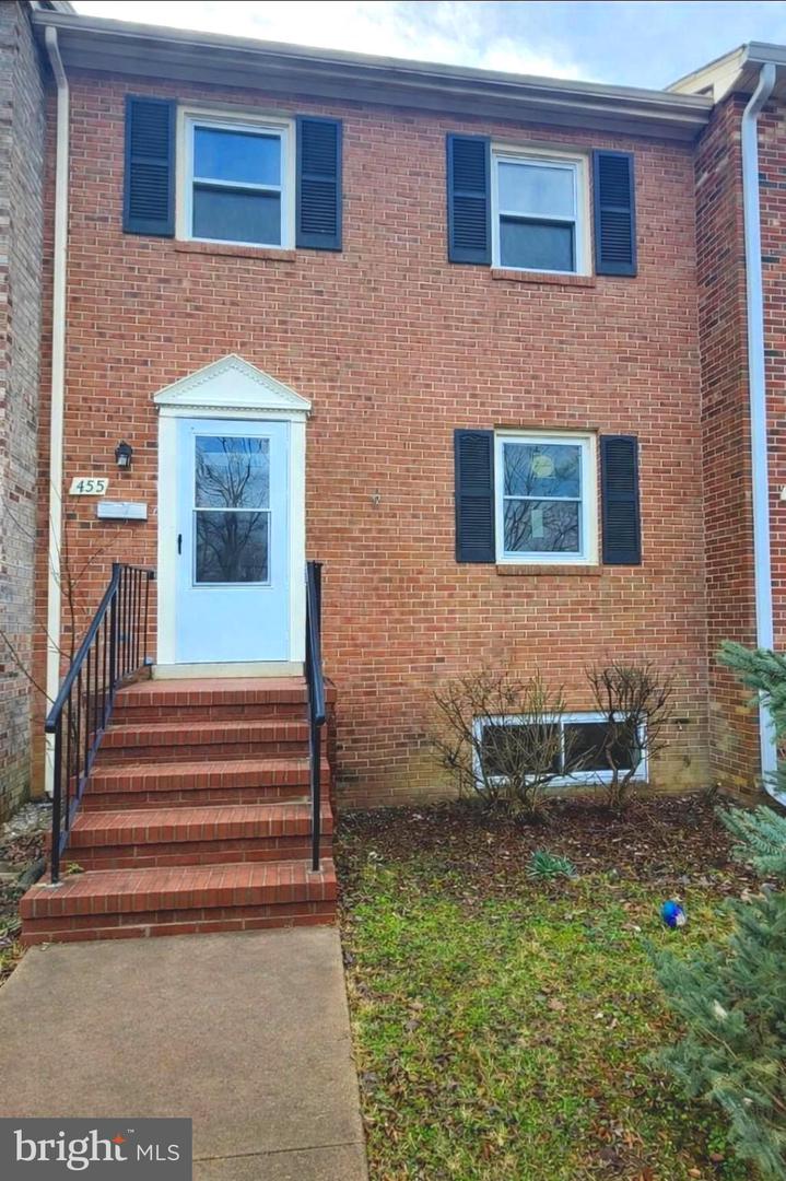 455 RIDGEMORE ST, FREDERICKSBURG, Virginia 22405, 3 Bedrooms Bedrooms, ,1 BathroomBathrooms,Residential,For sale,455 RIDGEMORE ST,VAST2046564 MLS # VAST2046564