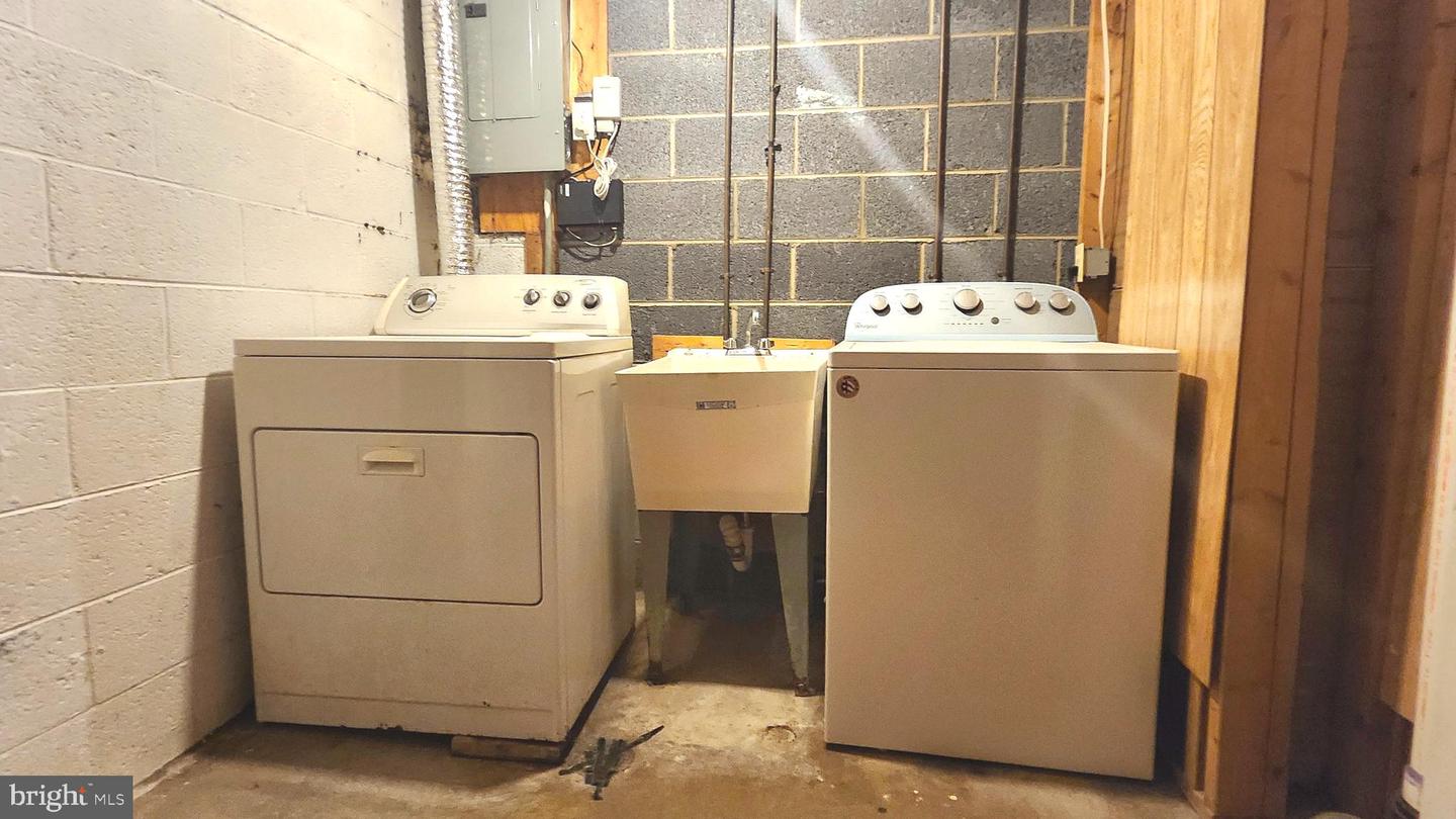 455 RIDGEMORE ST, FREDERICKSBURG, Virginia 22405, 3 Bedrooms Bedrooms, ,1 BathroomBathrooms,Residential,For sale,455 RIDGEMORE ST,VAST2046564 MLS # VAST2046564