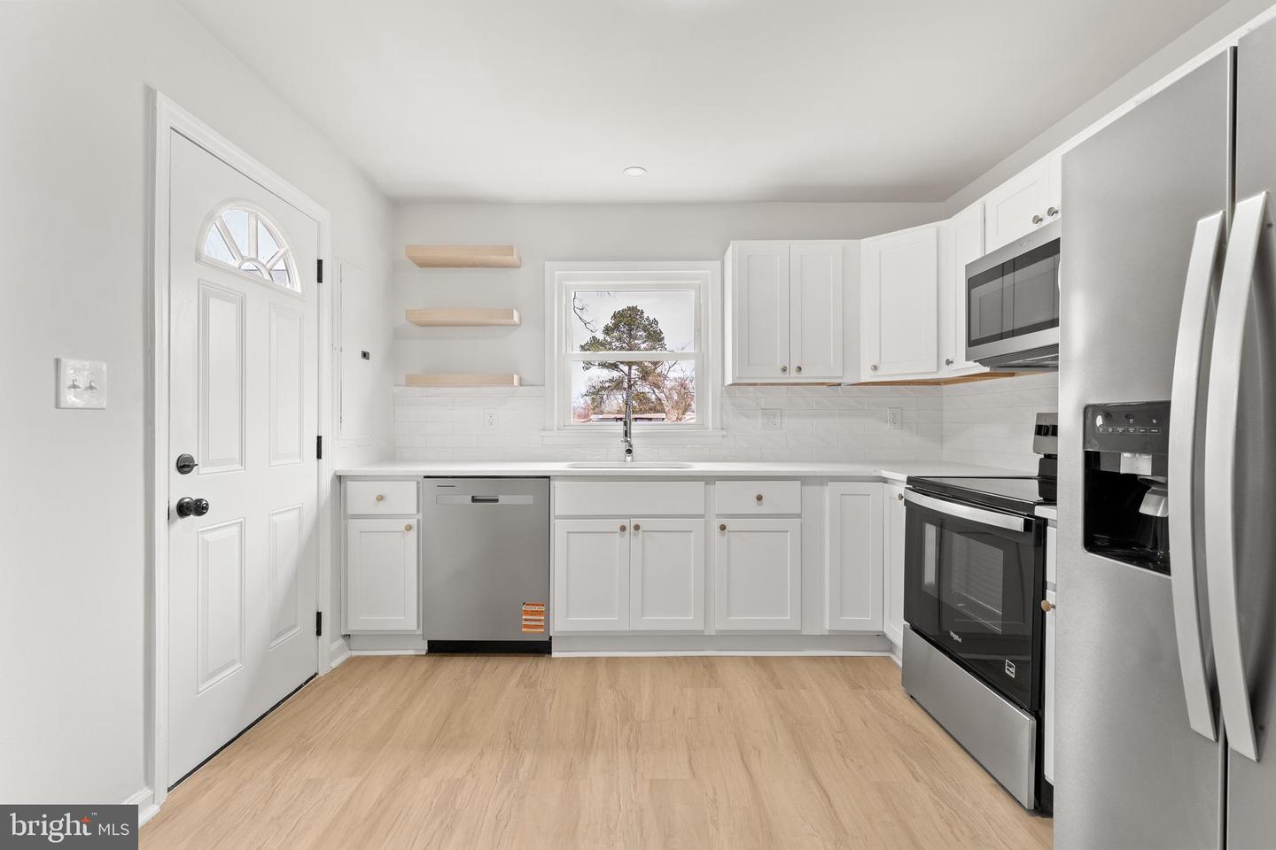 423 MCKINNEY ST, FREDERICKSBURG, Virginia 22401, 4 Bedrooms Bedrooms, ,2 BathroomsBathrooms,Residential,For sale,423 MCKINNEY ST,VAFB2009742 MLS # VAFB2009742