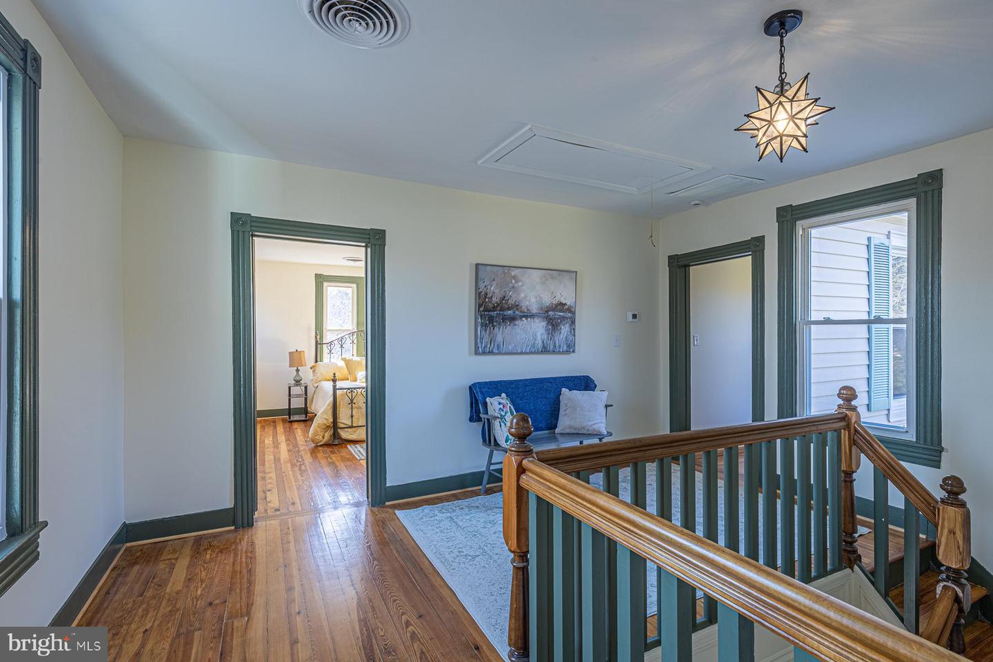 296 BEACH RD, WHITE STONE, Virginia 22578, 3 Bedrooms Bedrooms, ,2 BathroomsBathrooms,Residential,For sale,296 BEACH RD,VALV2000968 MLS # VALV2000968