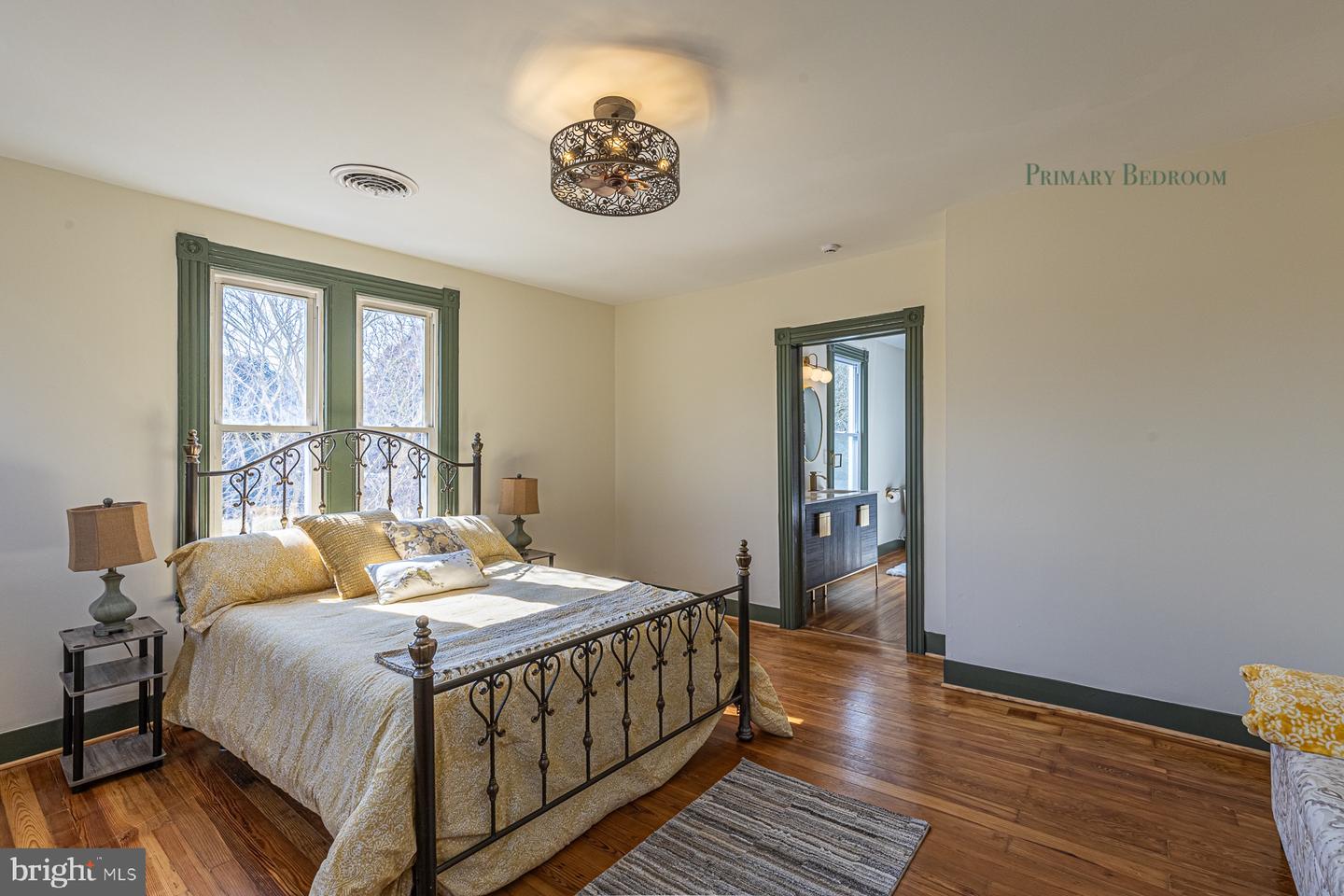 296 BEACH RD, WHITE STONE, Virginia 22578, 3 Bedrooms Bedrooms, ,2 BathroomsBathrooms,Residential,For sale,296 BEACH RD,VALV2000968 MLS # VALV2000968