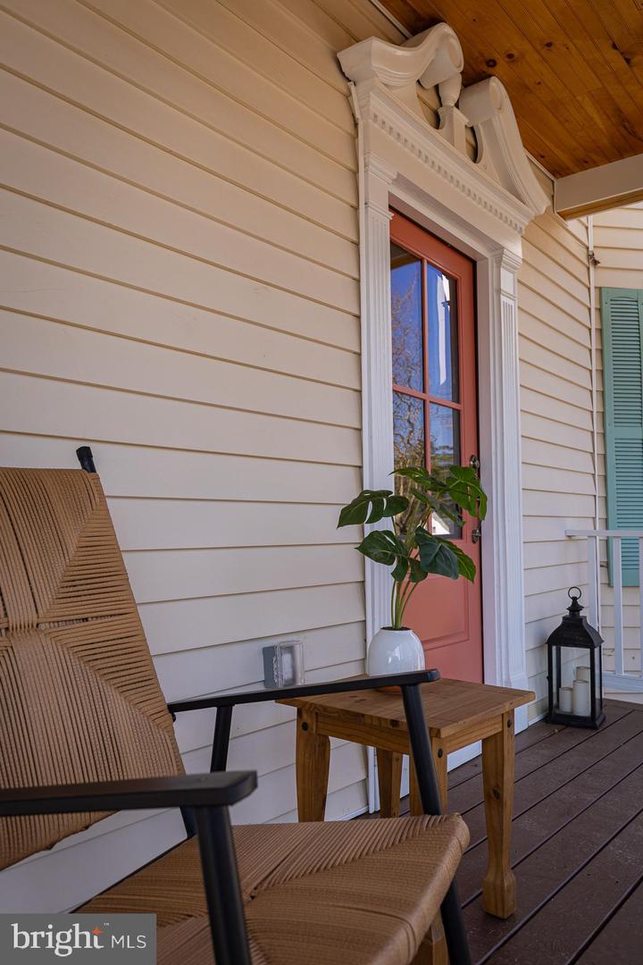 296 BEACH RD, WHITE STONE, Virginia 22578, 3 Bedrooms Bedrooms, ,2 BathroomsBathrooms,Residential,For sale,296 BEACH RD,VALV2000968 MLS # VALV2000968