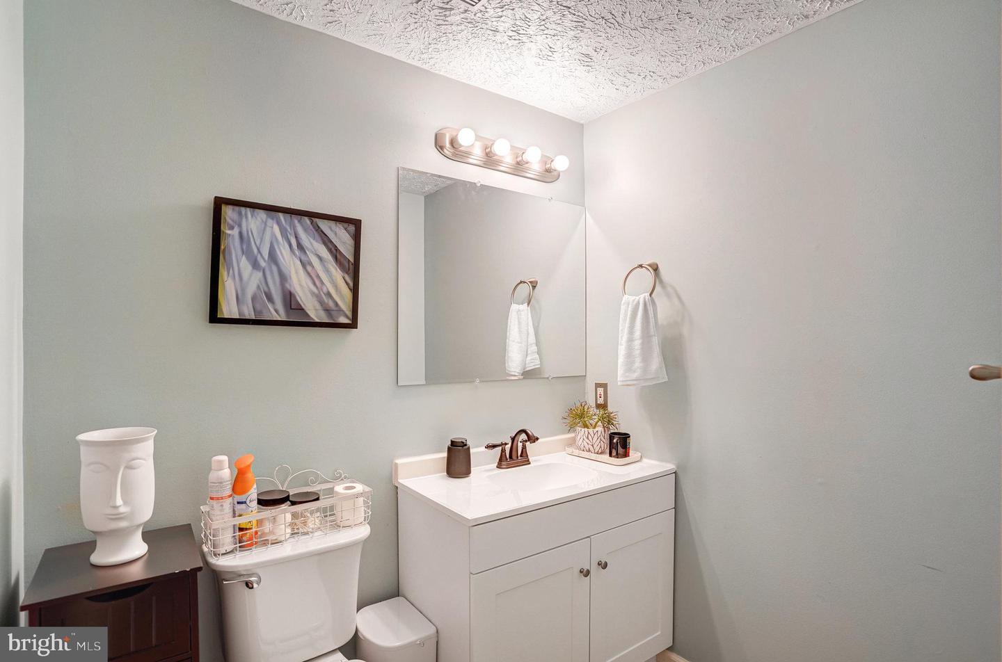 4888 SUGAR MAPLE LN, DUMFRIES, Virginia 22025, 3 Bedrooms Bedrooms, ,2 BathroomsBathrooms,Residential,For sale,4888 SUGAR MAPLE LN,VAPW2114174 MLS # VAPW2114174