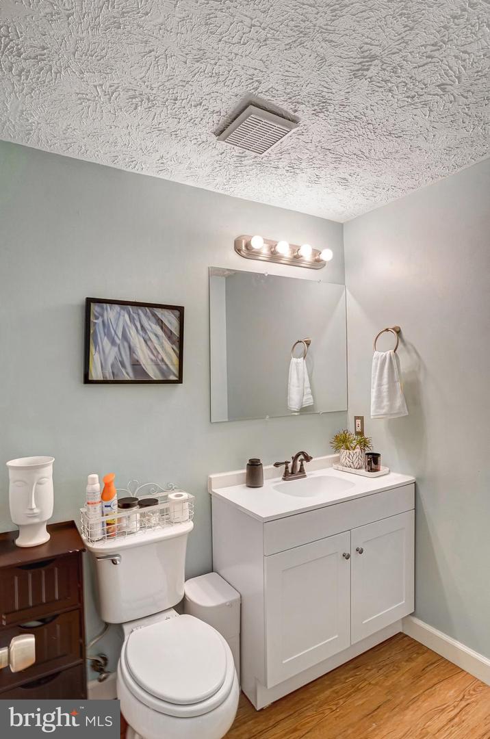 4888 SUGAR MAPLE LN, DUMFRIES, Virginia 22025, 3 Bedrooms Bedrooms, ,2 BathroomsBathrooms,Residential,For sale,4888 SUGAR MAPLE LN,VAPW2114174 MLS # VAPW2114174