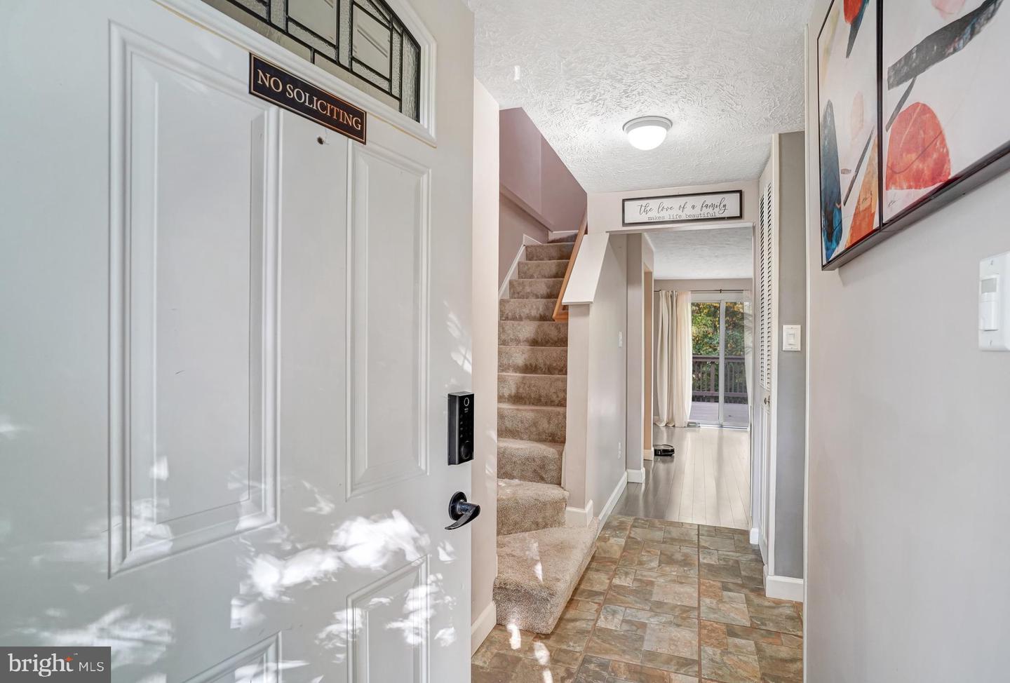 4888 SUGAR MAPLE LN, DUMFRIES, Virginia 22025, 3 Bedrooms Bedrooms, ,2 BathroomsBathrooms,Residential,For sale,4888 SUGAR MAPLE LN,VAPW2114174 MLS # VAPW2114174