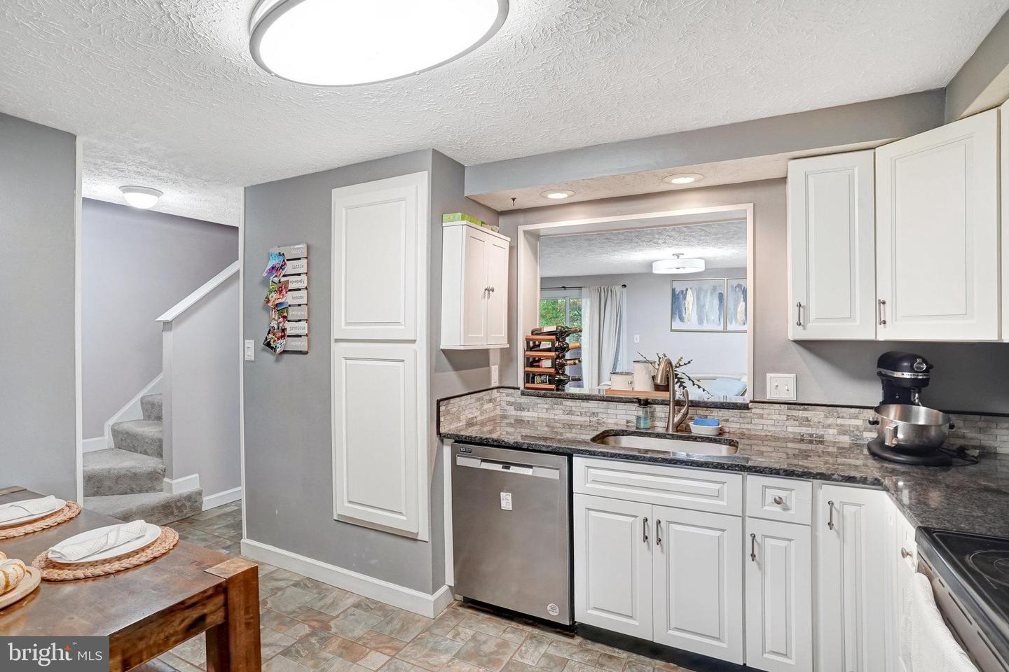 4888 SUGAR MAPLE LN, DUMFRIES, Virginia 22025, 3 Bedrooms Bedrooms, ,2 BathroomsBathrooms,Residential,For sale,4888 SUGAR MAPLE LN,VAPW2114174 MLS # VAPW2114174