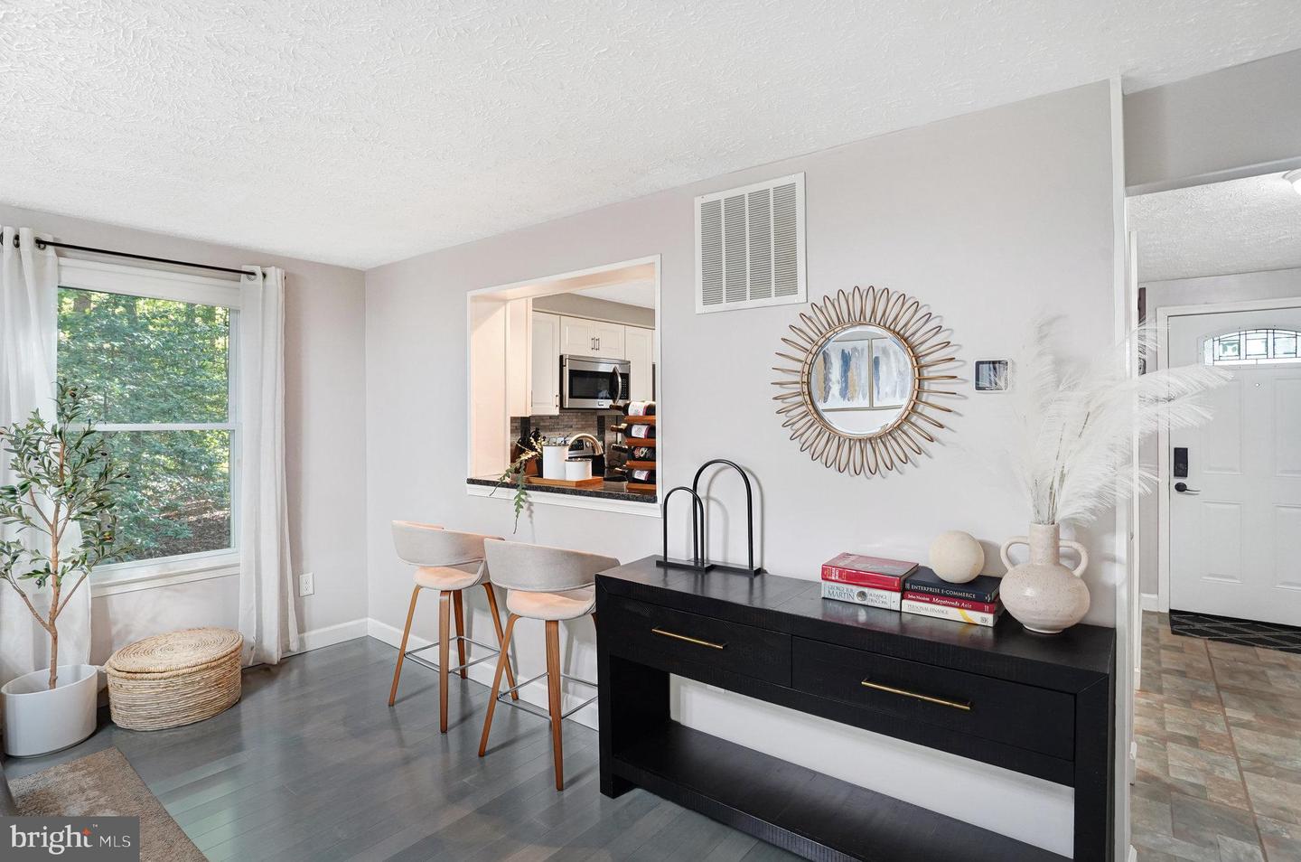 4888 SUGAR MAPLE LN, DUMFRIES, Virginia 22025, 3 Bedrooms Bedrooms, ,2 BathroomsBathrooms,Residential,For sale,4888 SUGAR MAPLE LN,VAPW2114174 MLS # VAPW2114174