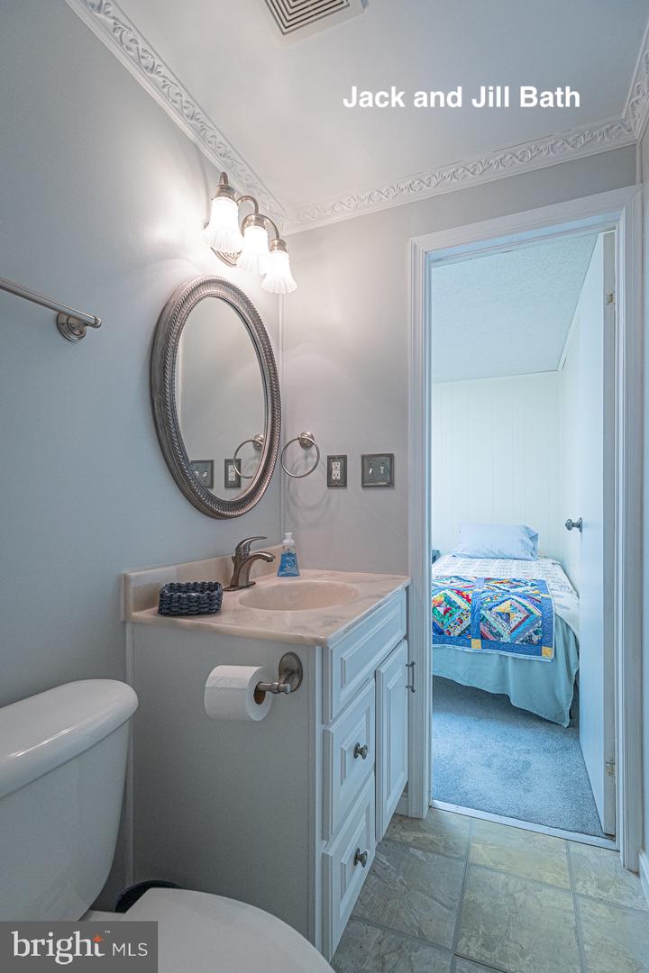 57 SWANN CT, REEDVILLE, Virginia 22539, 3 Bedrooms Bedrooms, 4 Rooms Rooms,1 BathroomBathrooms,Residential,For sale,57 SWANN CT,VANV2001910 MLS # VANV2001910