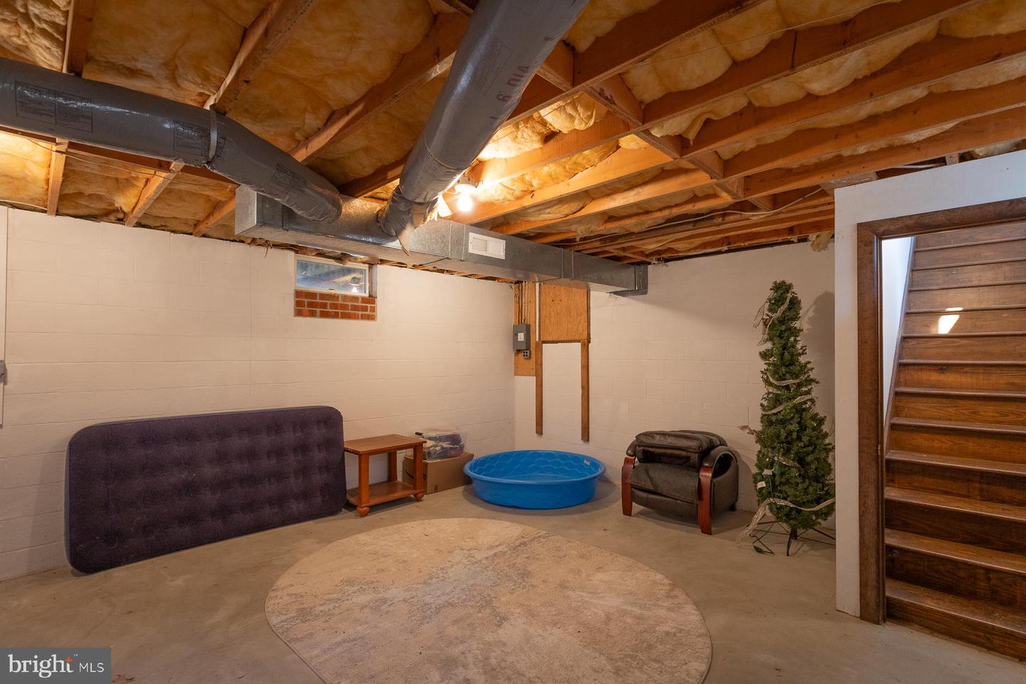 57 SWANN CT, REEDVILLE, Virginia 22539, 3 Bedrooms Bedrooms, 4 Rooms Rooms,1 BathroomBathrooms,Residential,For sale,57 SWANN CT,VANV2001910 MLS # VANV2001910