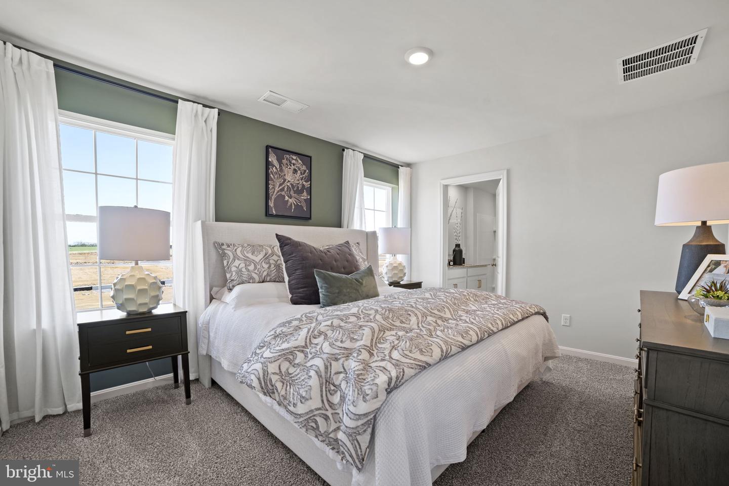 136 WAPPINGER TER, WINCHESTER, Virginia 22602, 3 Bedrooms Bedrooms, ,2 BathroomsBathrooms,Residential,For sale,136 WAPPINGER TER,VAFV2040006 MLS # VAFV2040006