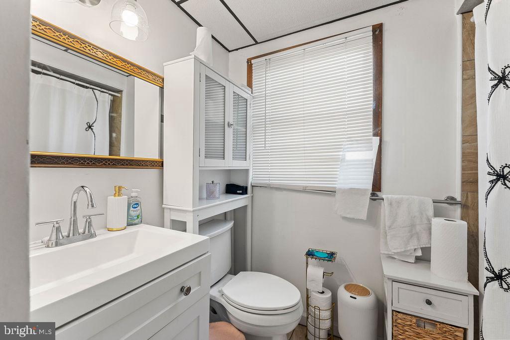 2712 LAFAYETTE BLVD, FREDERICKSBURG, Virginia 22408, 3 Bedrooms Bedrooms, ,2 BathroomsBathrooms,Residential,For sale,2712 LAFAYETTE BLVD,VASP2039828 MLS # VASP2039828