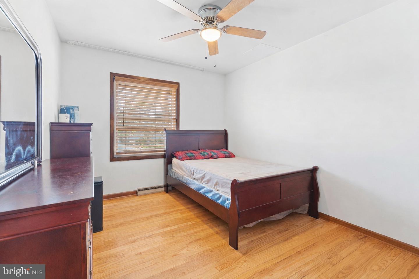 2712 LAFAYETTE BLVD, FREDERICKSBURG, Virginia 22408, 3 Bedrooms Bedrooms, ,2 BathroomsBathrooms,Residential,For sale,2712 LAFAYETTE BLVD,VASP2039828 MLS # VASP2039828