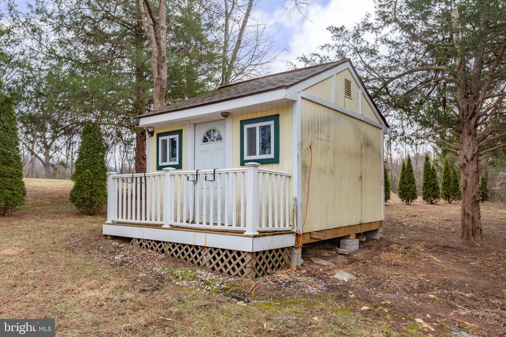 546 PALOMINO DR, LOUISA, Virginia 23093, 4 Bedrooms Bedrooms, ,2 BathroomsBathrooms,Residential,546 PALOMINO DR,VALA2009148 MLS # VALA2009148