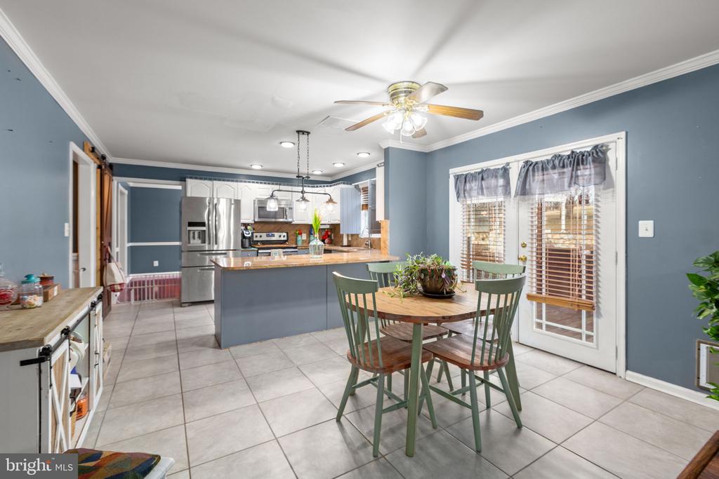 546 PALOMINO DR, LOUISA, Virginia 23093, 4 Bedrooms Bedrooms, ,2 BathroomsBathrooms,Residential,546 PALOMINO DR,VALA2009148 MLS # VALA2009148