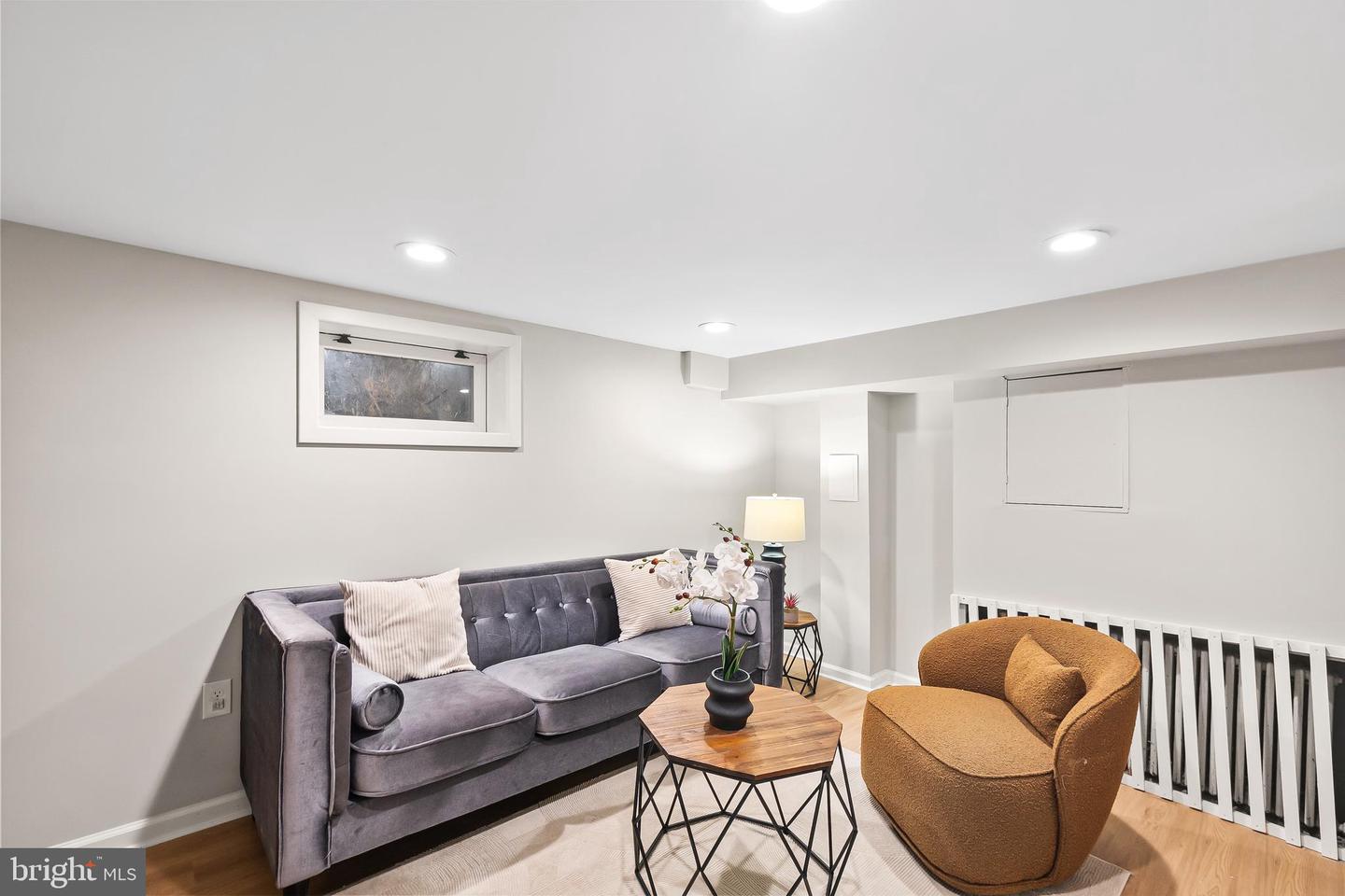 3109 20TH ST NE, WASHINGTON, District Of Columbia 20018, 3 Bedrooms Bedrooms, ,2 BathroomsBathrooms,Residential,For sale,3109 20TH ST NE,DCDC2243986 MLS # DCDC2243986