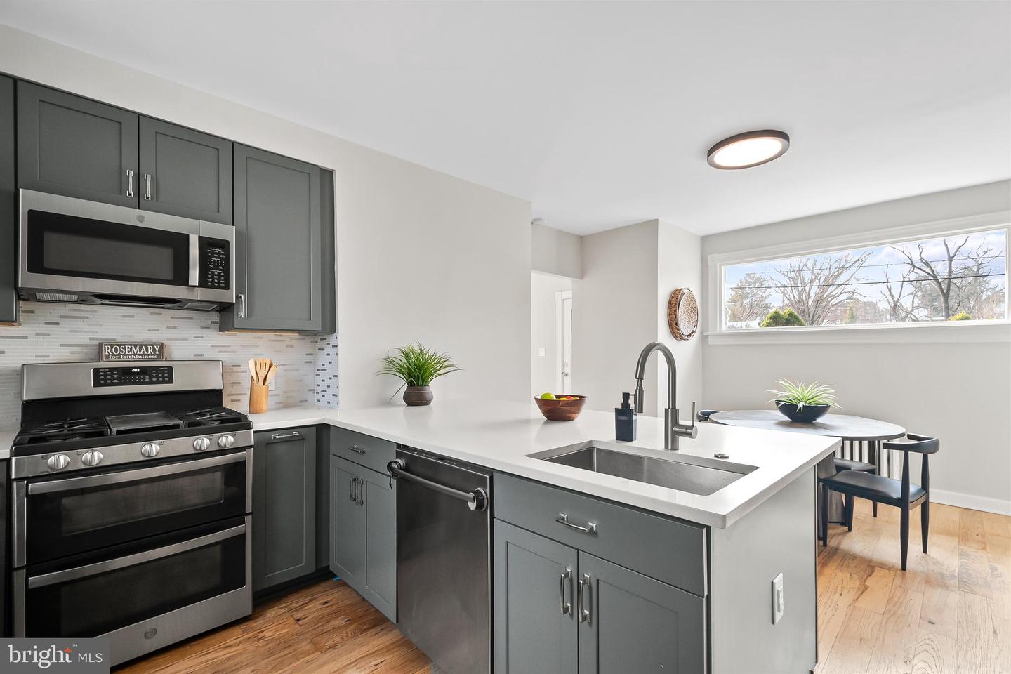 3109 20TH ST NE, WASHINGTON, District Of Columbia 20018, 3 Bedrooms Bedrooms, ,2 BathroomsBathrooms,Residential,For sale,3109 20TH ST NE,DCDC2243986 MLS # DCDC2243986