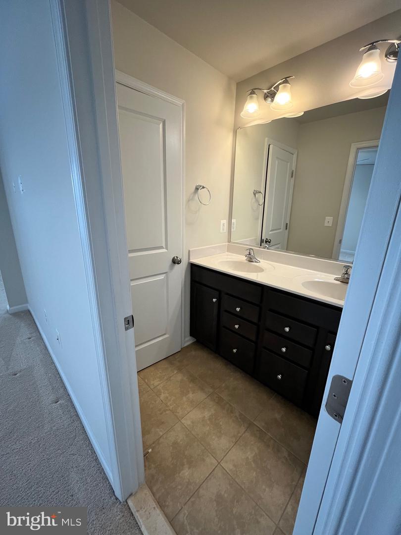 12115 BOWLING FARM CT, FREDERICKSBURG, Virginia 22407, ,Residential,For sale,12115 BOWLING FARM CT,VASP2039174 MLS # VASP2039174