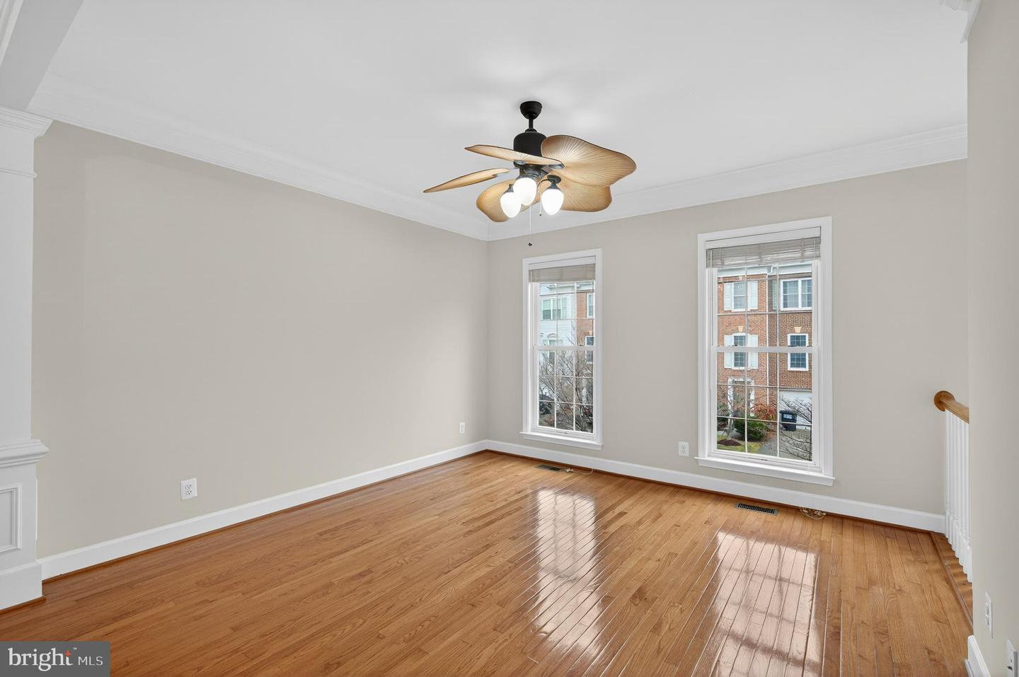 13717 MAPLE SUGAR LN, HERNDON, Virginia 20171, 4 Bedrooms Bedrooms, ,3 BathroomsBathrooms,Residential,For sale,13717 MAPLE SUGAR LN,VAFX2290826 MLS # VAFX2290826