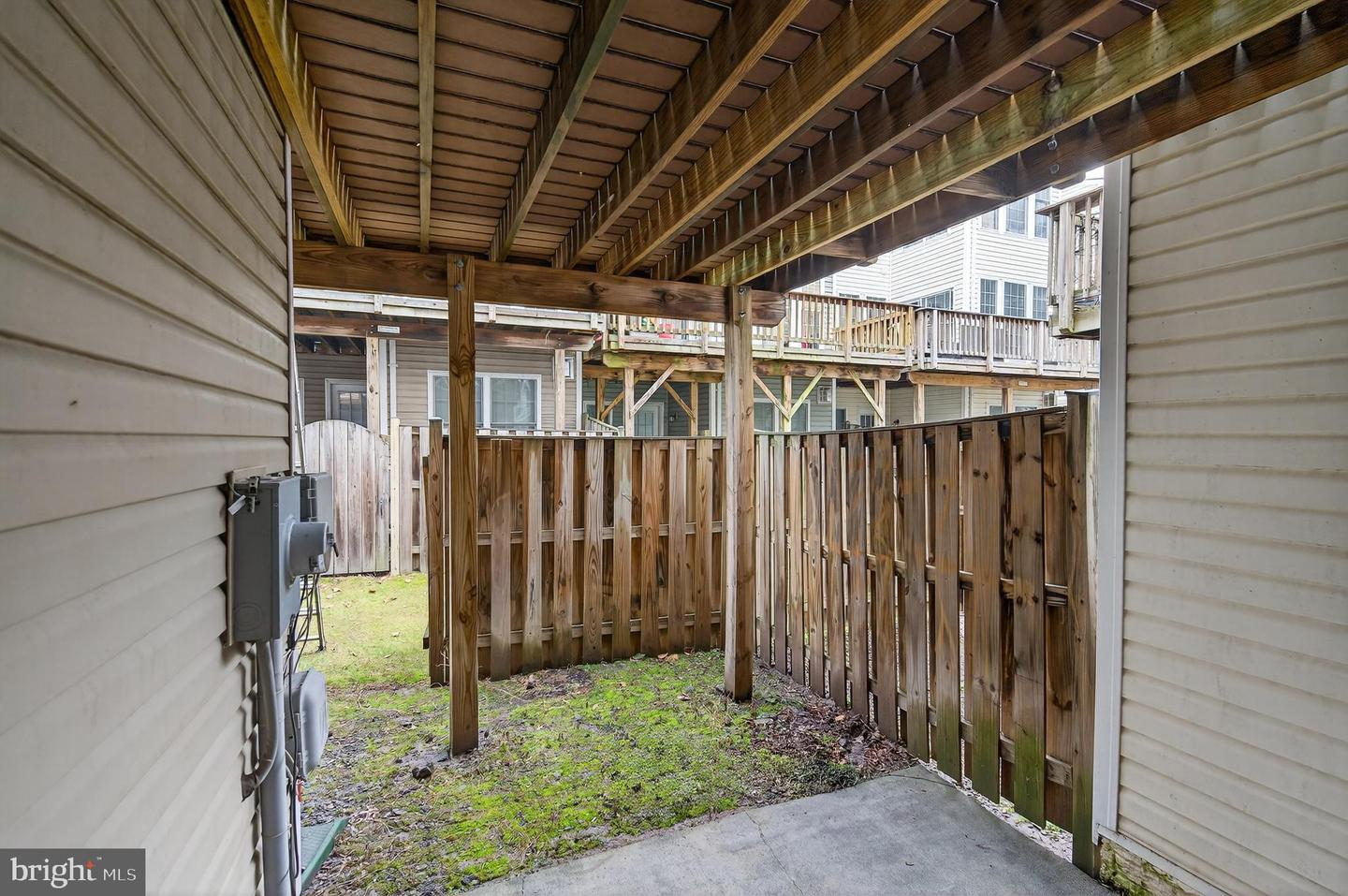 13717 MAPLE SUGAR LN, HERNDON, Virginia 20171, 4 Bedrooms Bedrooms, ,3 BathroomsBathrooms,Residential,For sale,13717 MAPLE SUGAR LN,VAFX2290826 MLS # VAFX2290826