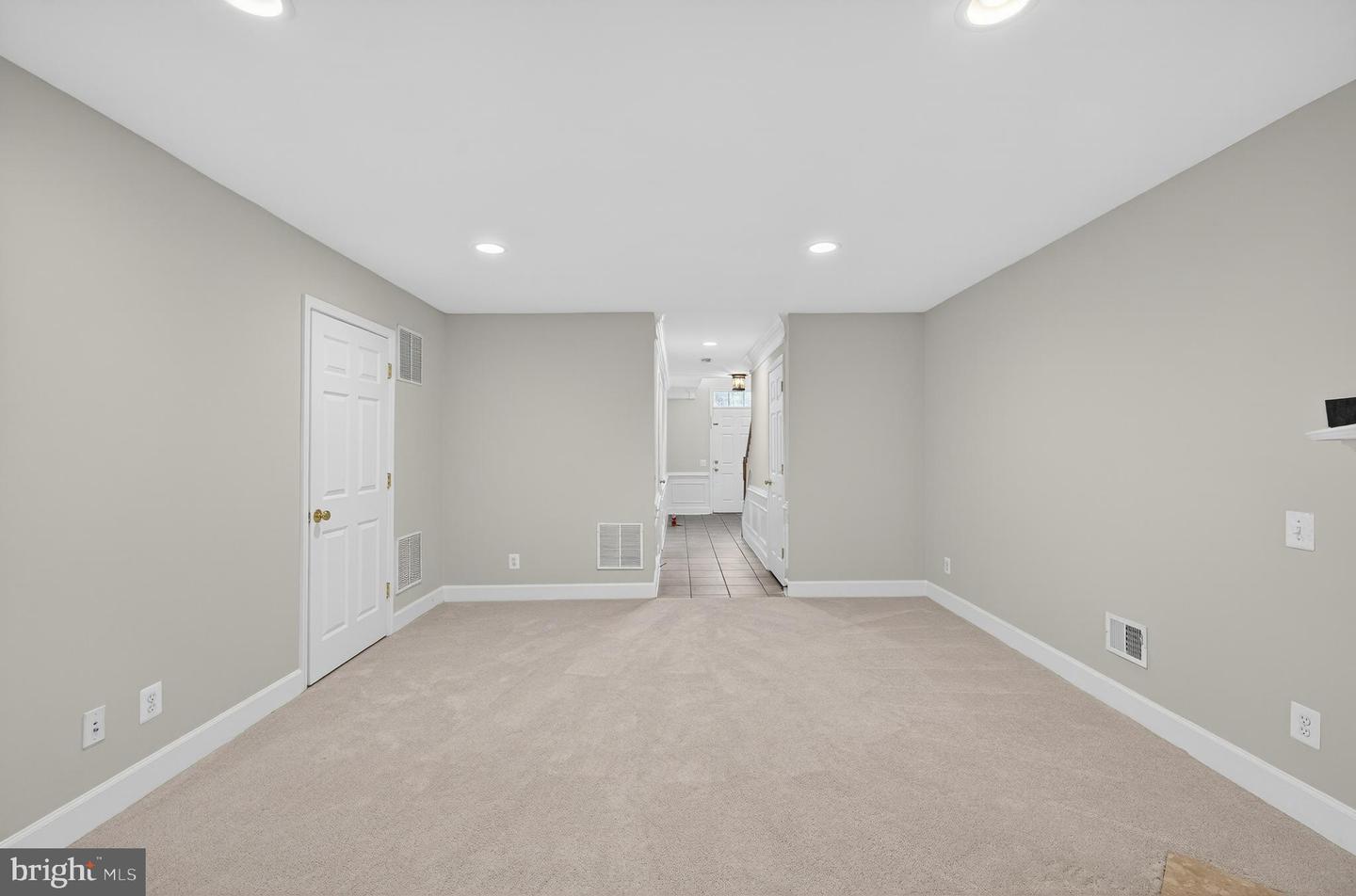 13717 MAPLE SUGAR LN, HERNDON, Virginia 20171, 4 Bedrooms Bedrooms, ,3 BathroomsBathrooms,Residential,For sale,13717 MAPLE SUGAR LN,VAFX2290826 MLS # VAFX2290826