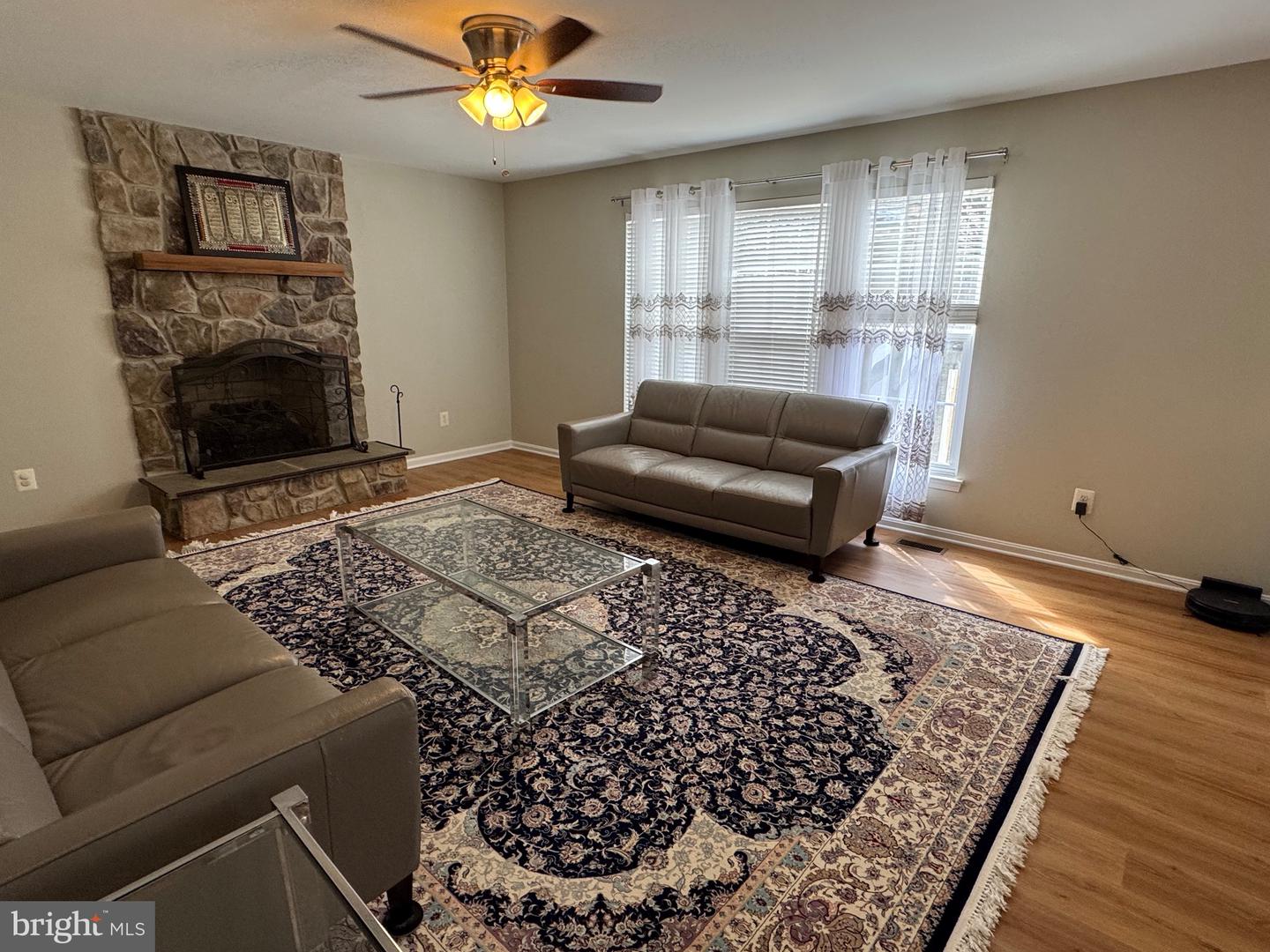 29 NEWBURY DR, STAFFORD, Virginia 22556, 5 Bedrooms Bedrooms, ,3 BathroomsBathrooms,Residential,For sale,29 NEWBURY DR,VAST2046180 MLS # VAST2046180