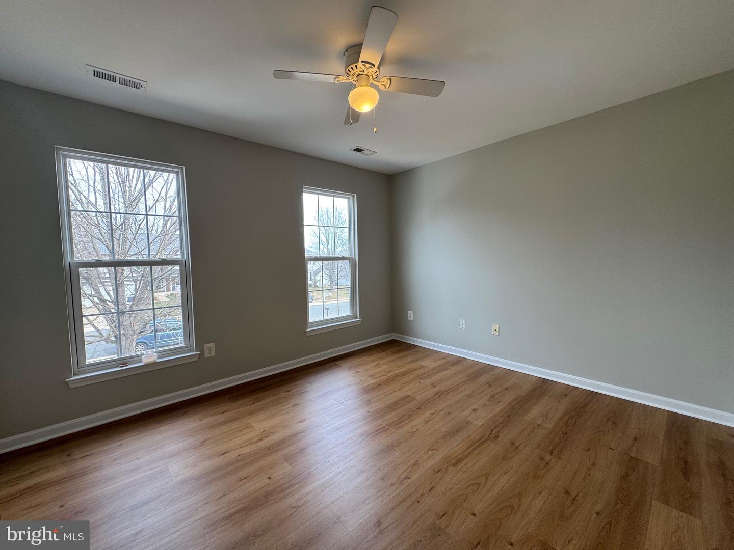 29 NEWBURY DR, STAFFORD, Virginia 22556, 5 Bedrooms Bedrooms, ,3 BathroomsBathrooms,Residential,For sale,29 NEWBURY DR,VAST2046180 MLS # VAST2046180