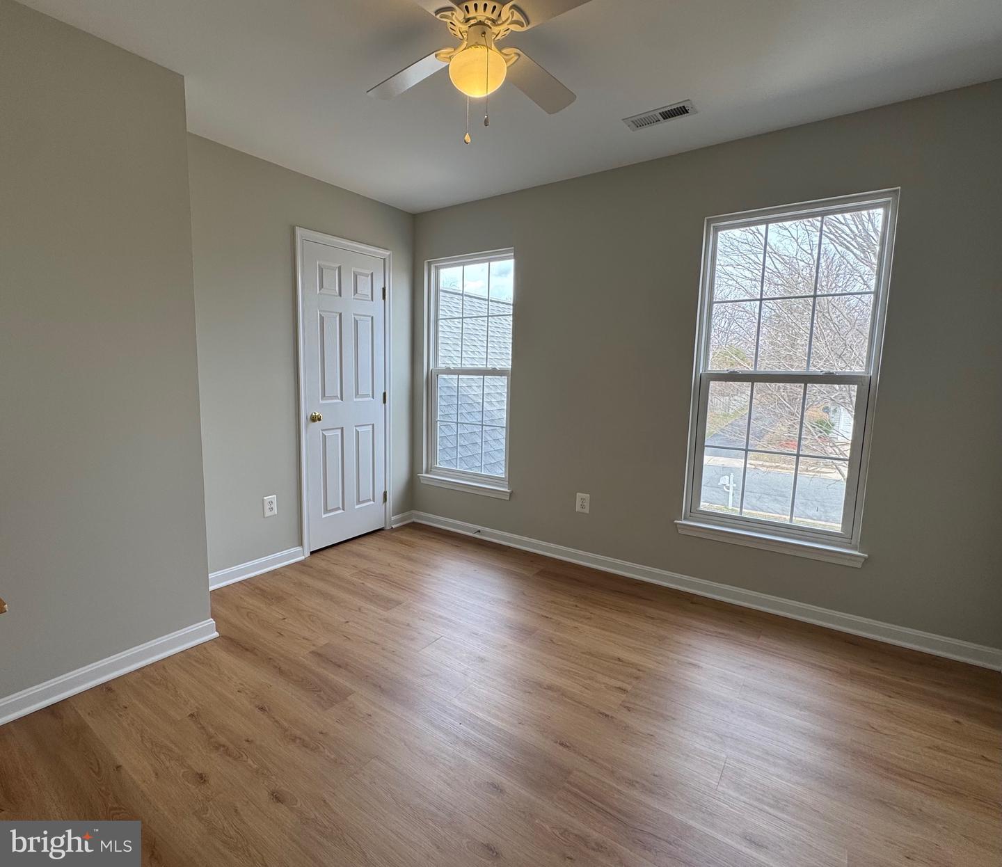 29 NEWBURY DR, STAFFORD, Virginia 22556, 5 Bedrooms Bedrooms, ,3 BathroomsBathrooms,Residential,For sale,29 NEWBURY DR,VAST2046180 MLS # VAST2046180