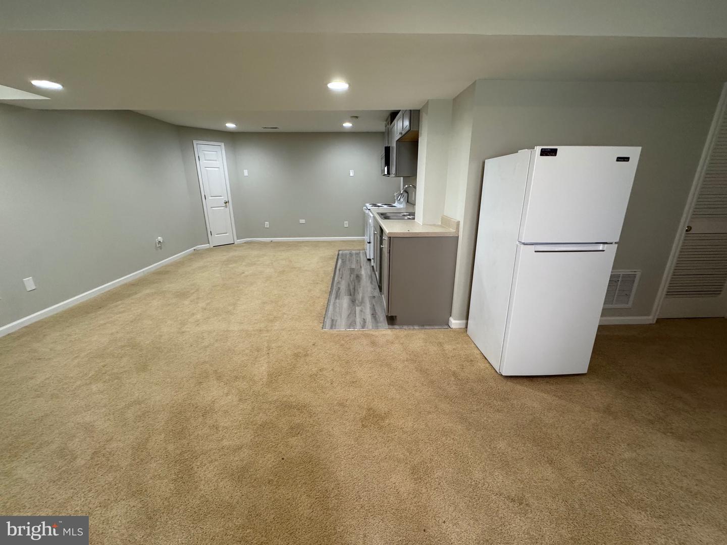 29 NEWBURY DR, STAFFORD, Virginia 22556, 5 Bedrooms Bedrooms, ,3 BathroomsBathrooms,Residential,For sale,29 NEWBURY DR,VAST2046180 MLS # VAST2046180