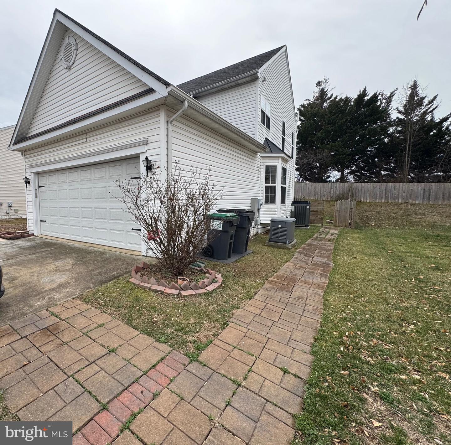 29 NEWBURY DR, STAFFORD, Virginia 22556, 5 Bedrooms Bedrooms, ,3 BathroomsBathrooms,Residential,For sale,29 NEWBURY DR,VAST2046180 MLS # VAST2046180