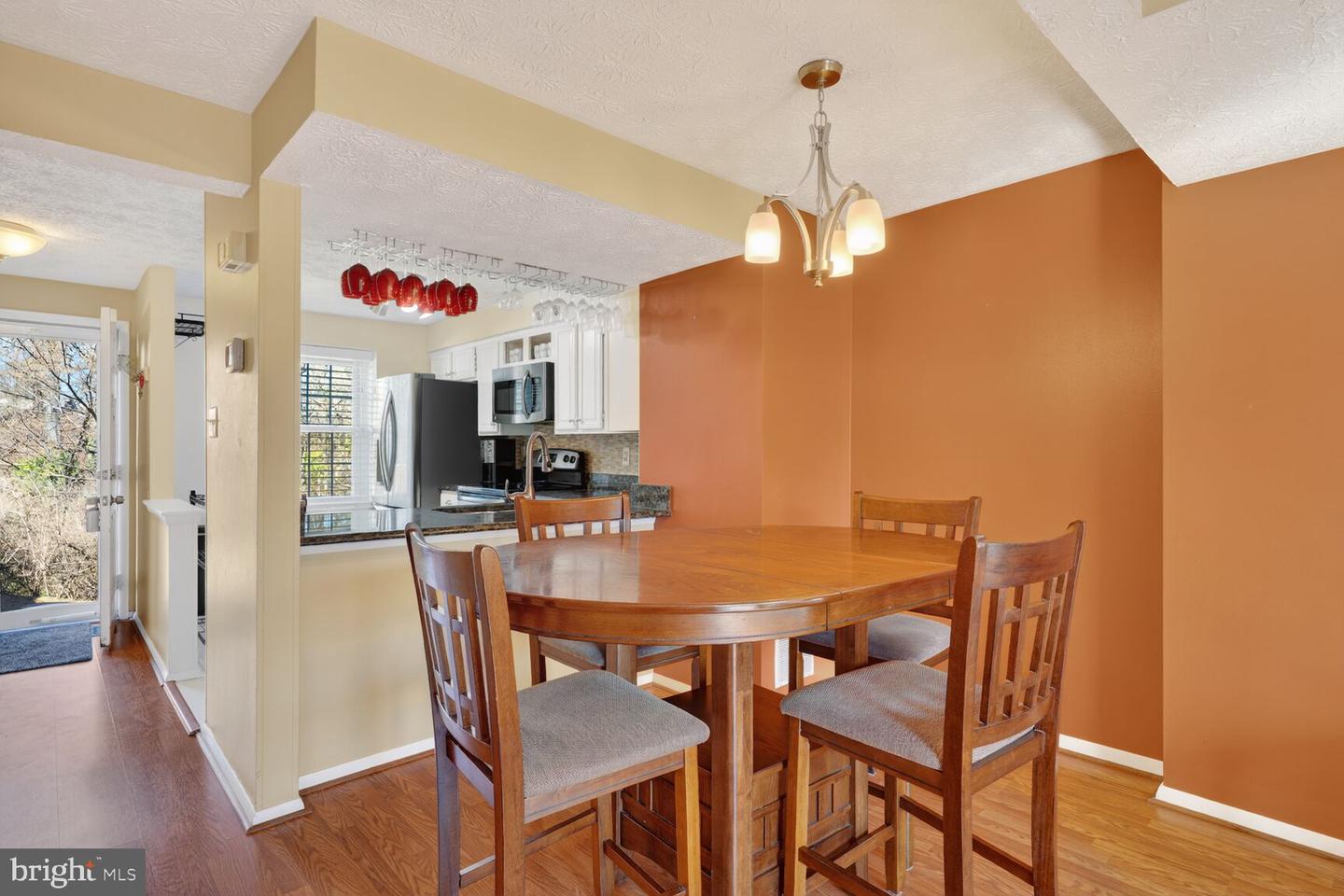 1604 10TH ST S, ARLINGTON, Virginia 22204, 3 Bedrooms Bedrooms, ,2 BathroomsBathrooms,Residential,For sale,1604 10TH ST S,VAAR2068924 MLS # VAAR2068924