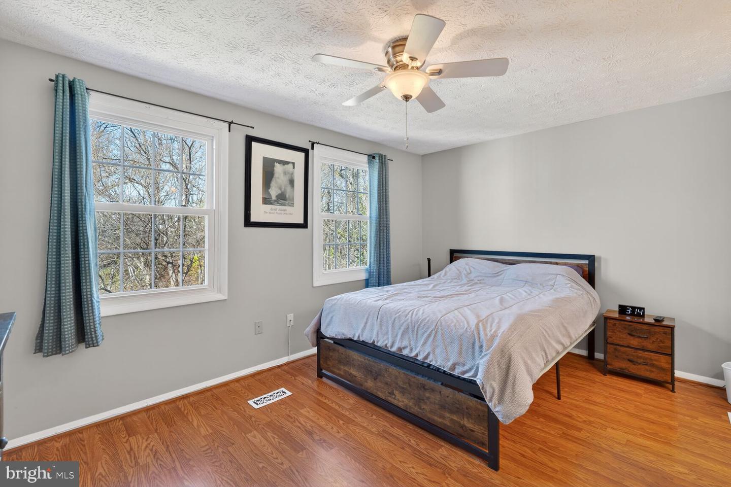 1604 10TH ST S, ARLINGTON, Virginia 22204, 3 Bedrooms Bedrooms, ,2 BathroomsBathrooms,Residential,For sale,1604 10TH ST S,VAAR2068924 MLS # VAAR2068924