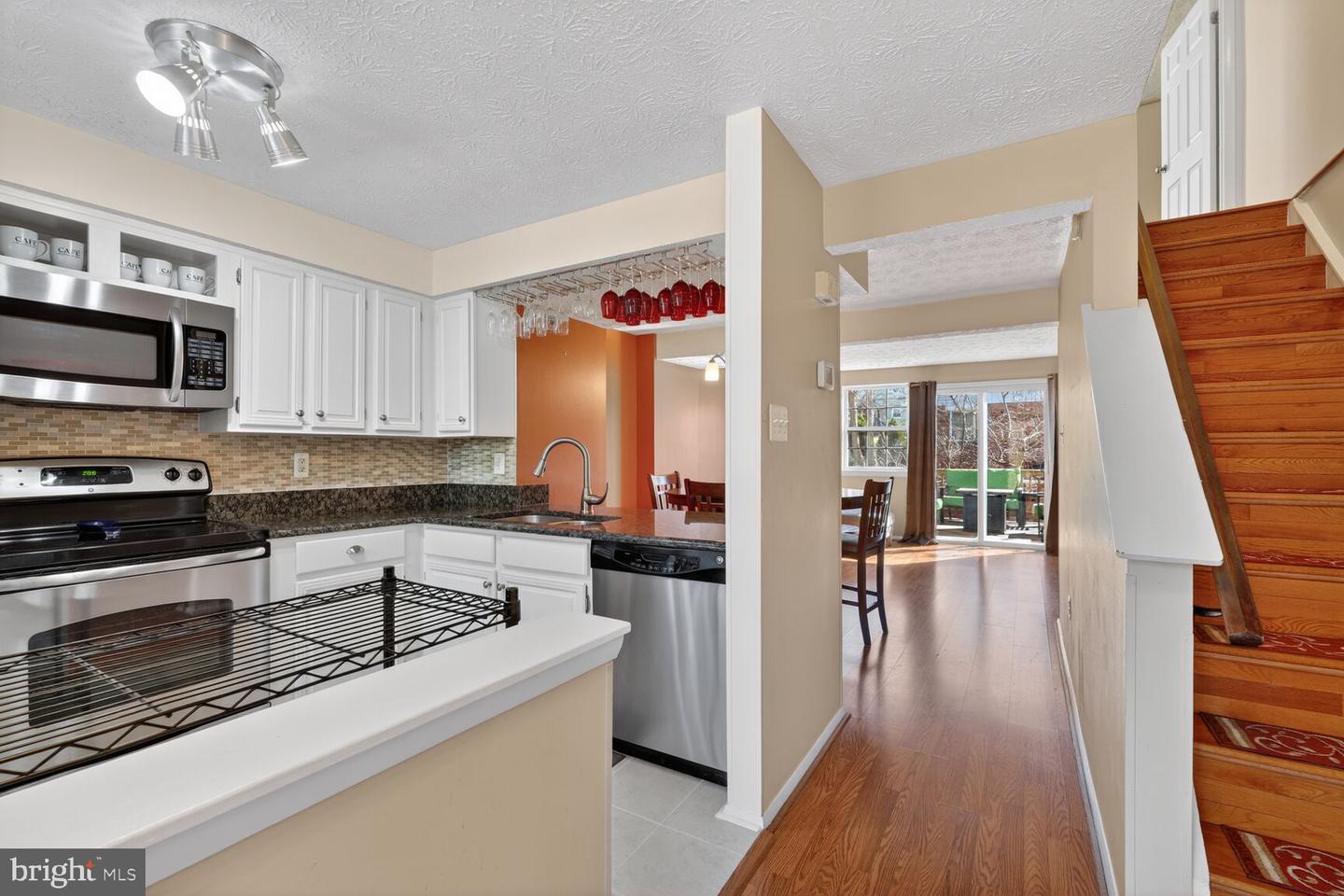 1604 10TH ST S, ARLINGTON, Virginia 22204, 3 Bedrooms Bedrooms, ,2 BathroomsBathrooms,Residential,For sale,1604 10TH ST S,VAAR2068924 MLS # VAAR2068924