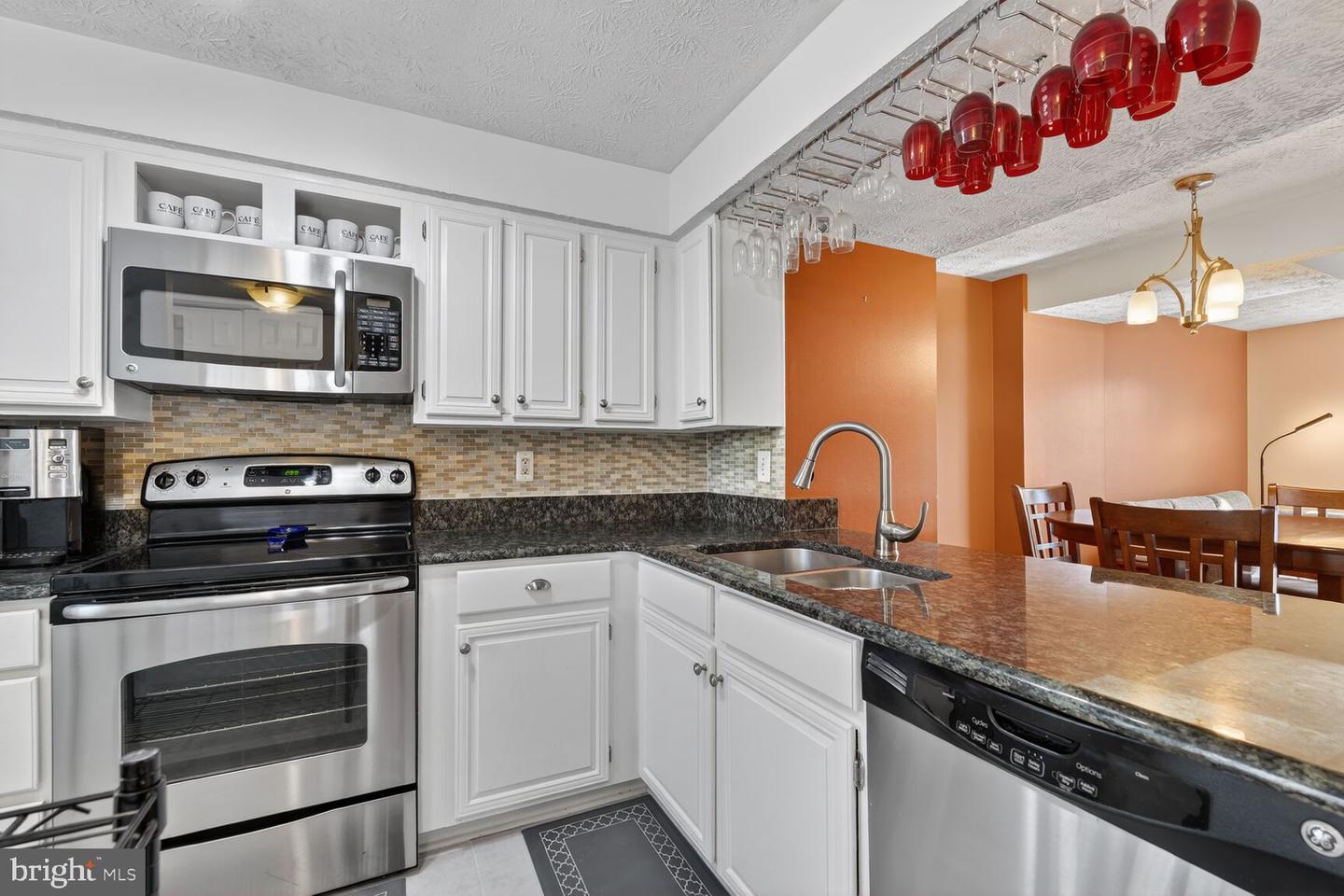 1604 10TH ST S, ARLINGTON, Virginia 22204, 3 Bedrooms Bedrooms, ,2 BathroomsBathrooms,Residential,For sale,1604 10TH ST S,VAAR2068924 MLS # VAAR2068924